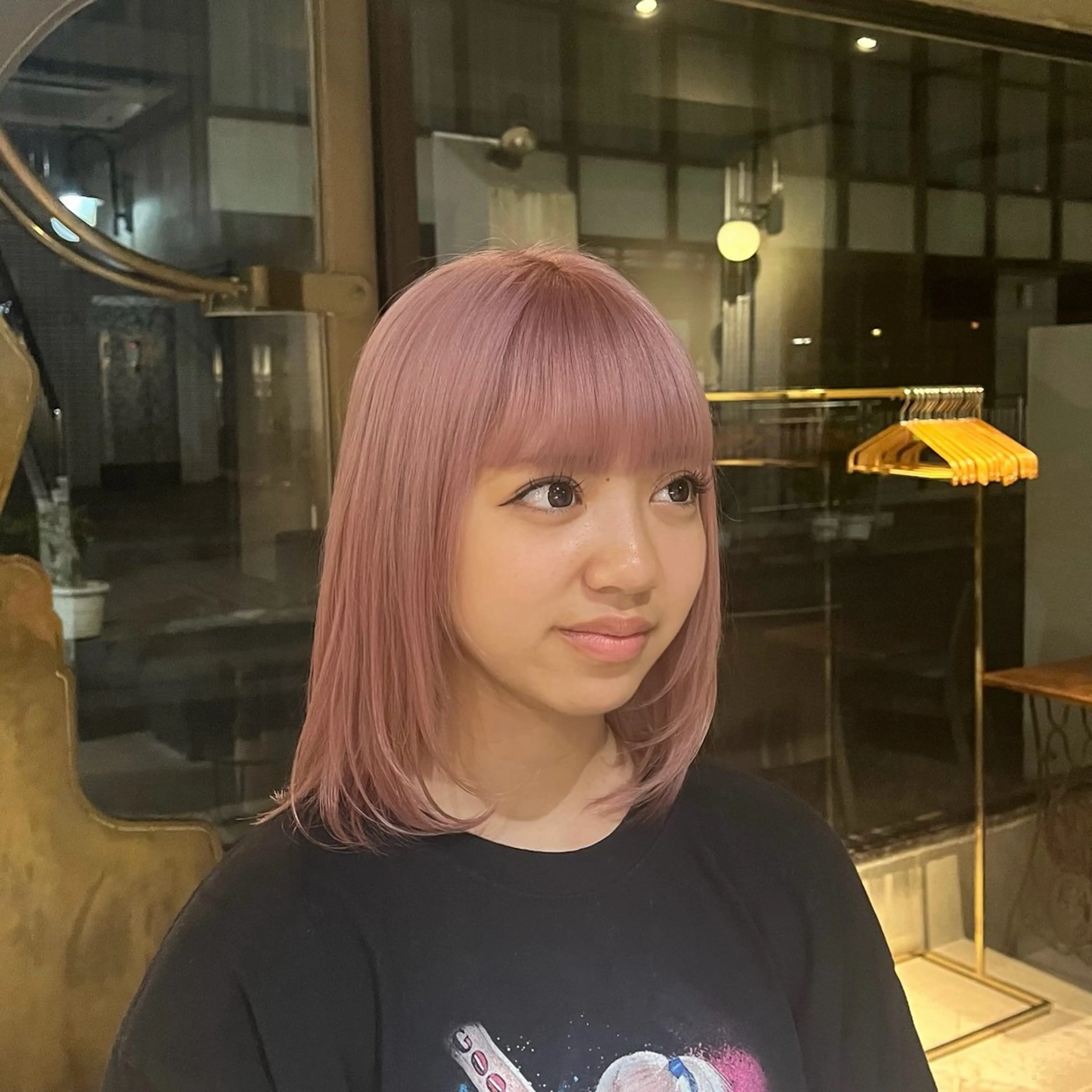 ショート カラー ブリーチ 透明感カラー ピンクカラー ホワイトピンク ⚜️ブリーチ× 透明感✨Hayatoのヘアスタイル