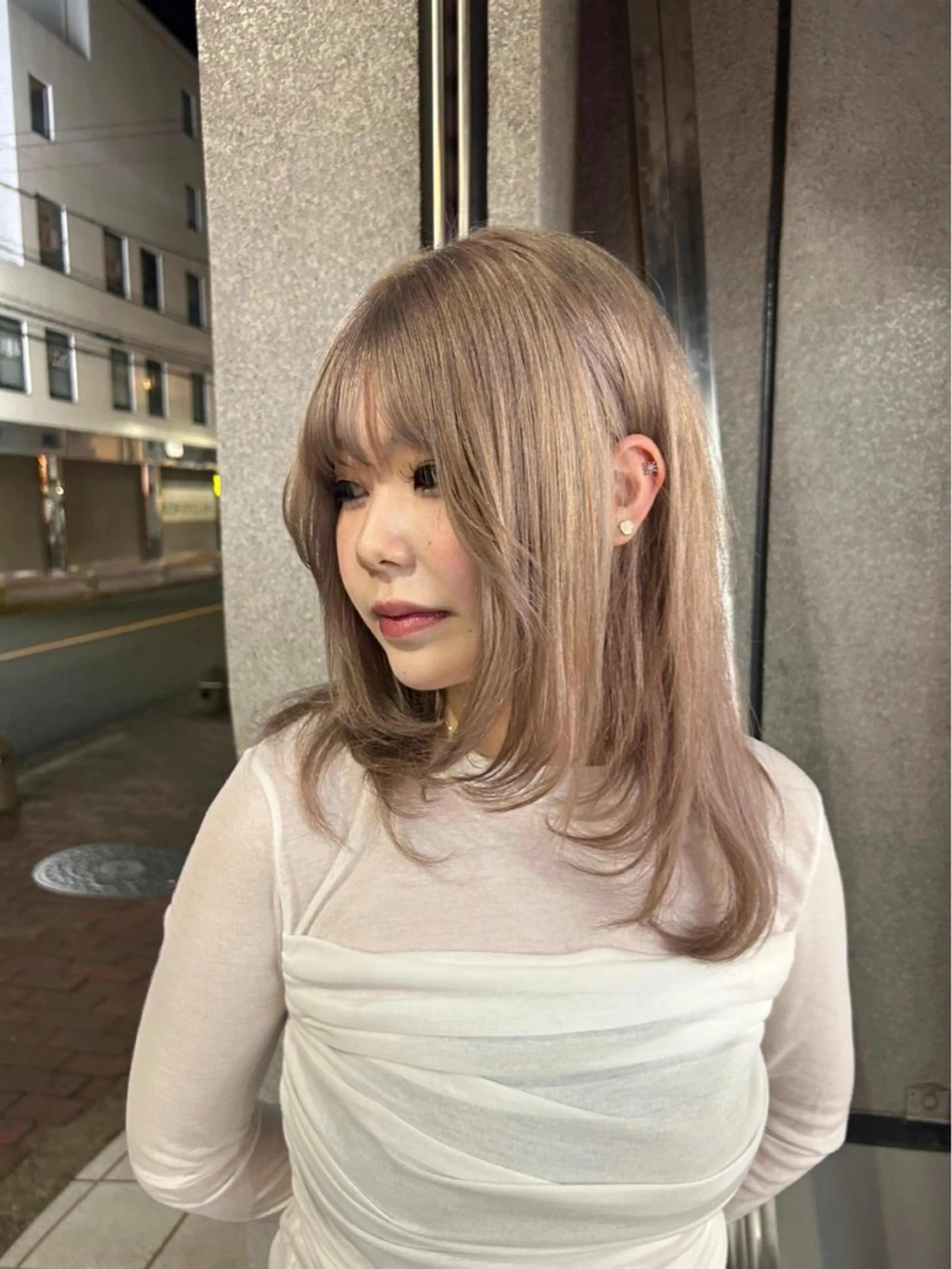 ミディアム カラー 【縮毛矯正/ブリーチ NO.1】💟まなみのヘアスタイル