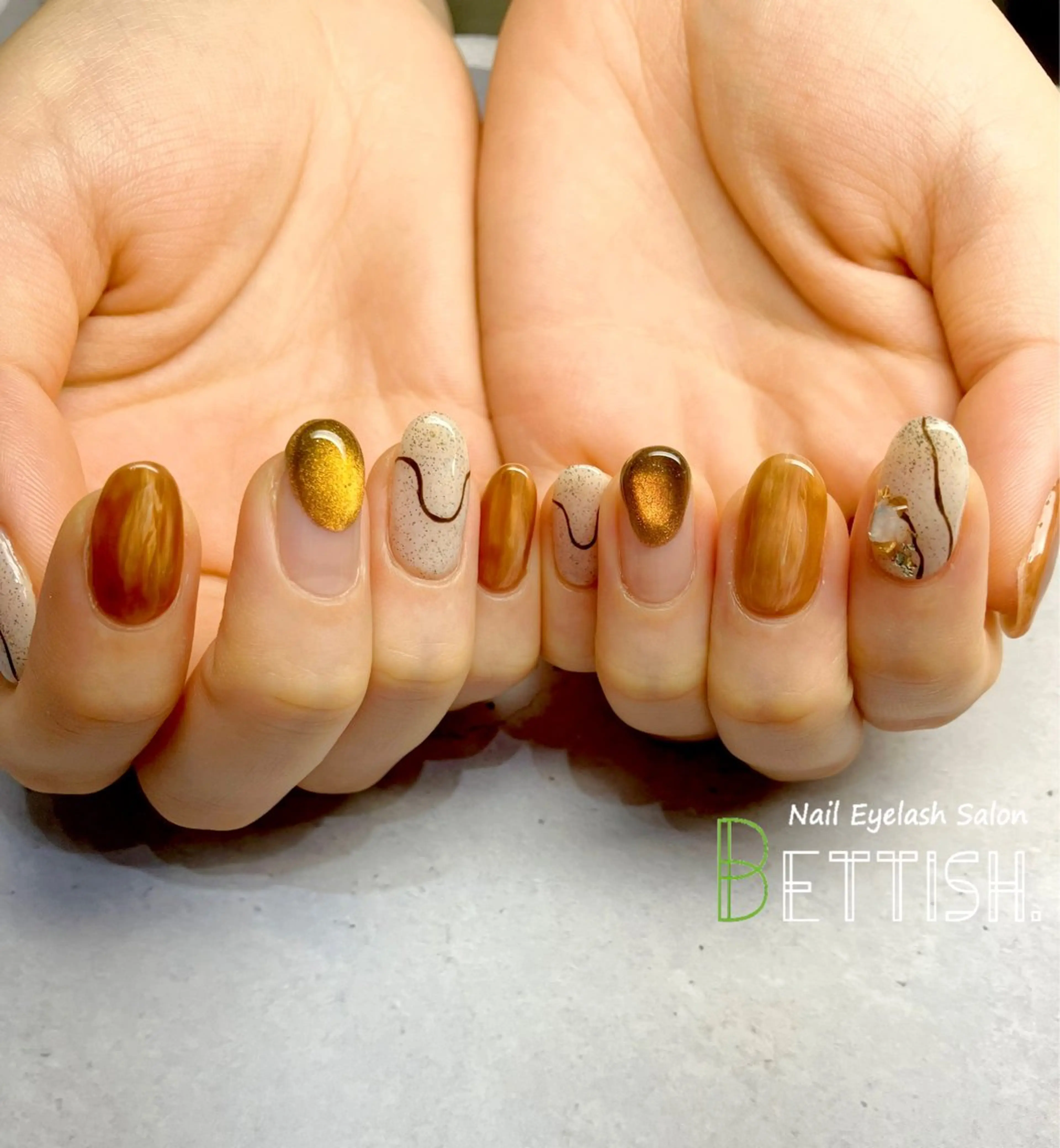 ネイル ブラウン ハロウィン オレンジ BETTISH. KUMIKO☺︎︎のネイルデザイン