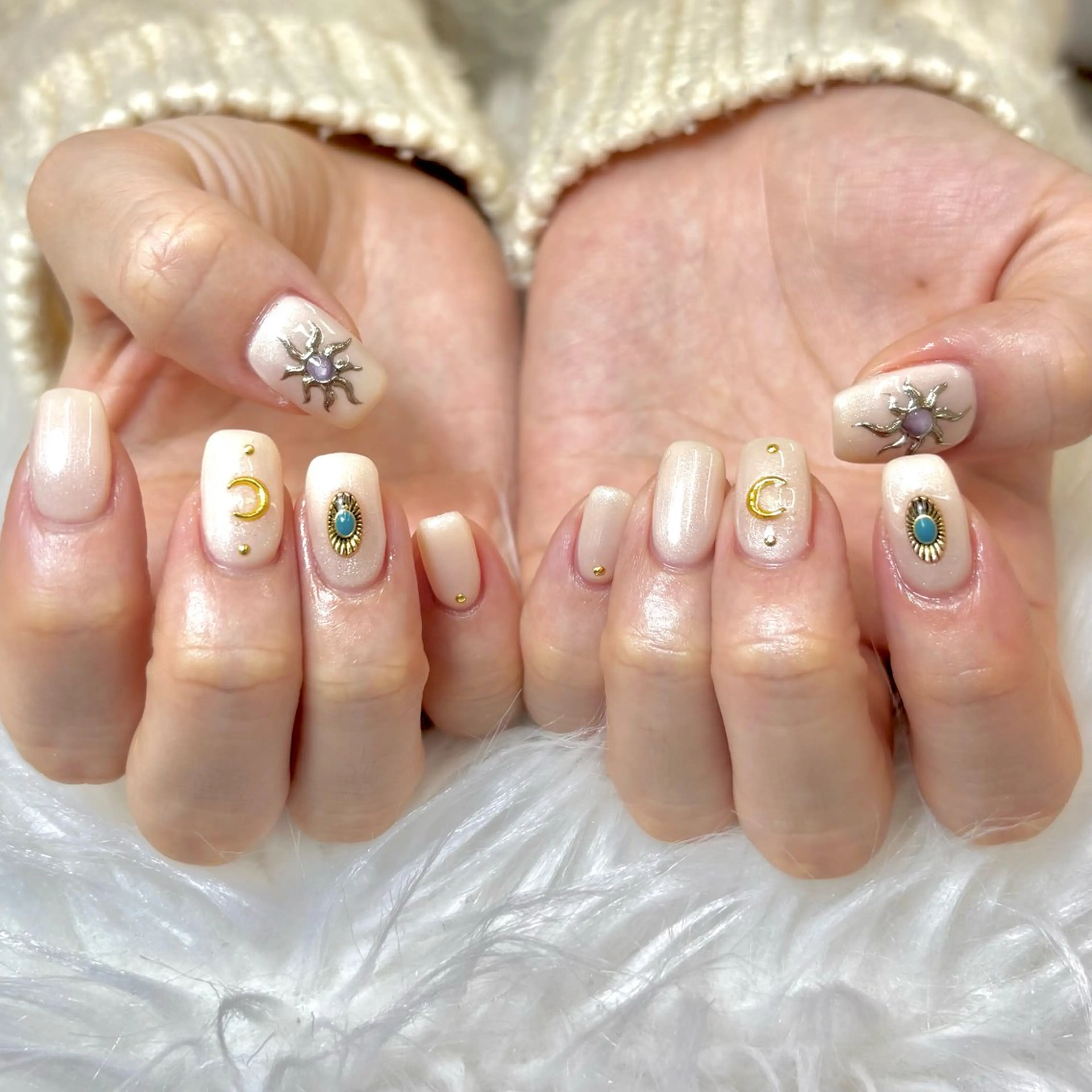 ネイル ハンドネイル NAIL atre SAIKAのネイルデザイン