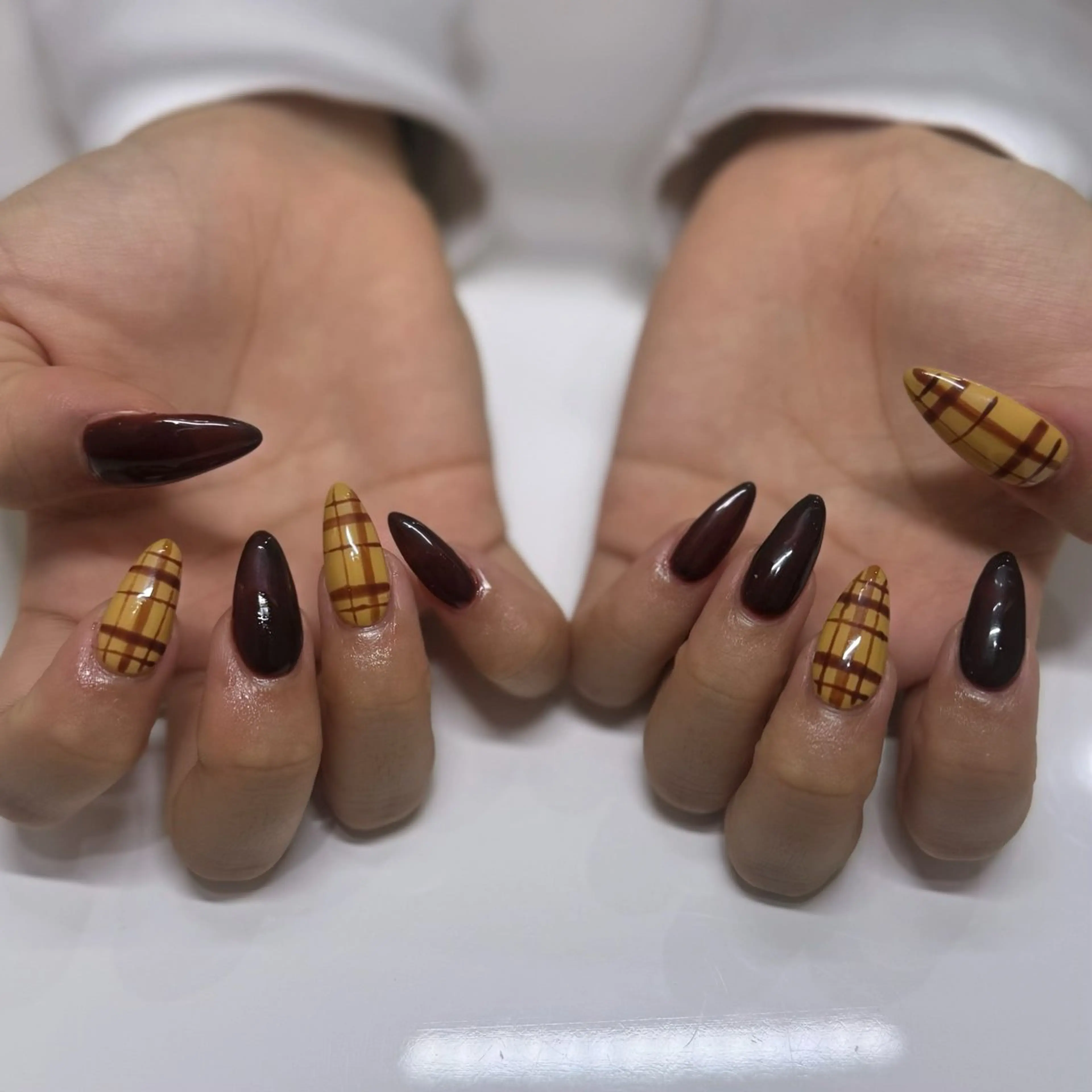 ネイル ハンドネイル Yuna🫧/所沢 /ワンホンネイルのネイルデザイン