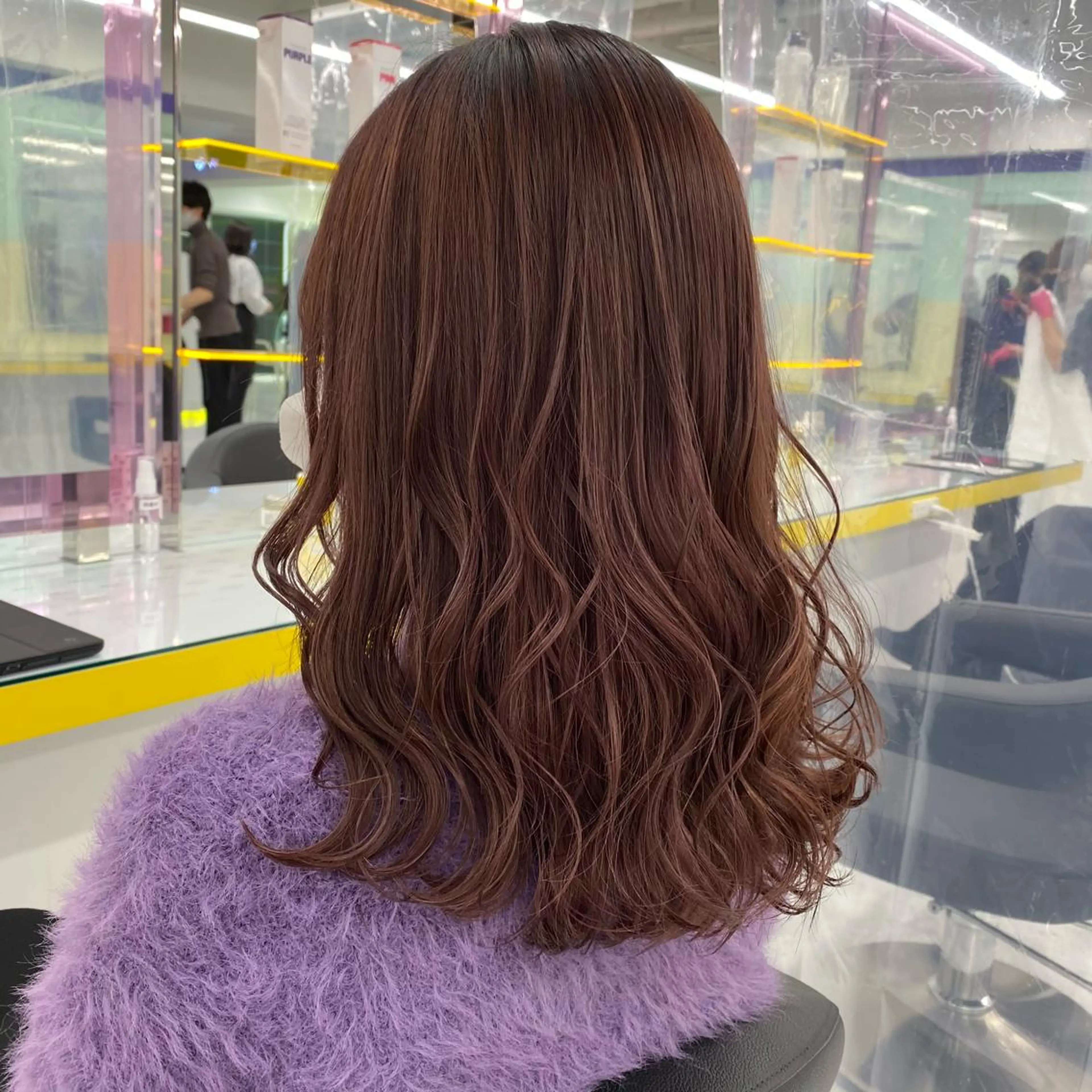 ミディアム カラー ヘアアレンジ カット ヘアカラー mai🍑暖色カラー /レイヤー💖のヘアスタイル