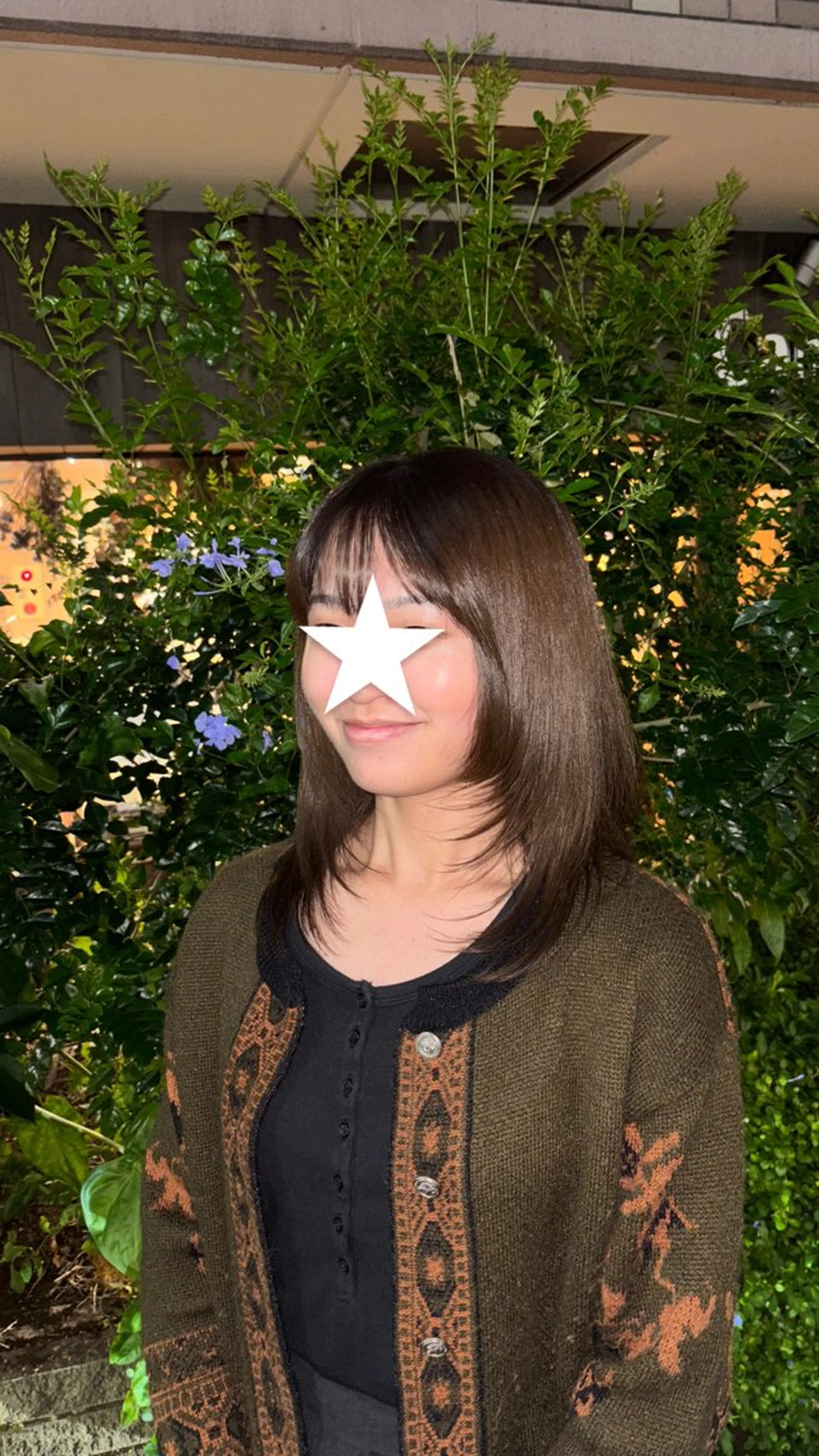 セミロング カット 多幸感×儚さ /代々木公園/リサのヘアスタイル