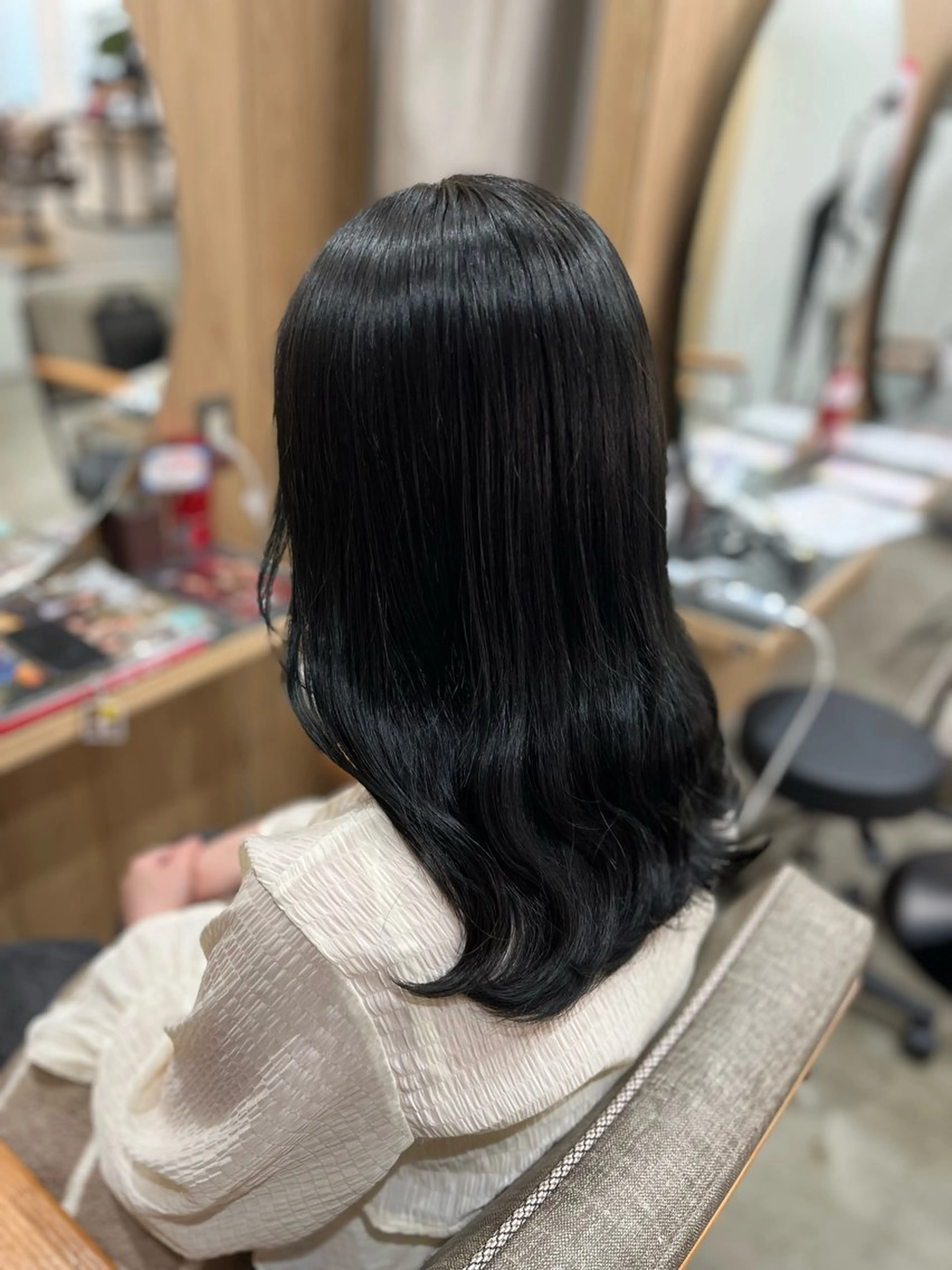 ミディアム カラー 黒髪 ブルーカラー ブルーブラック ヘアカラー 髪質改善/艶髪🫧 ｼｽﾞｸ🦥🌿のヘアスタイル