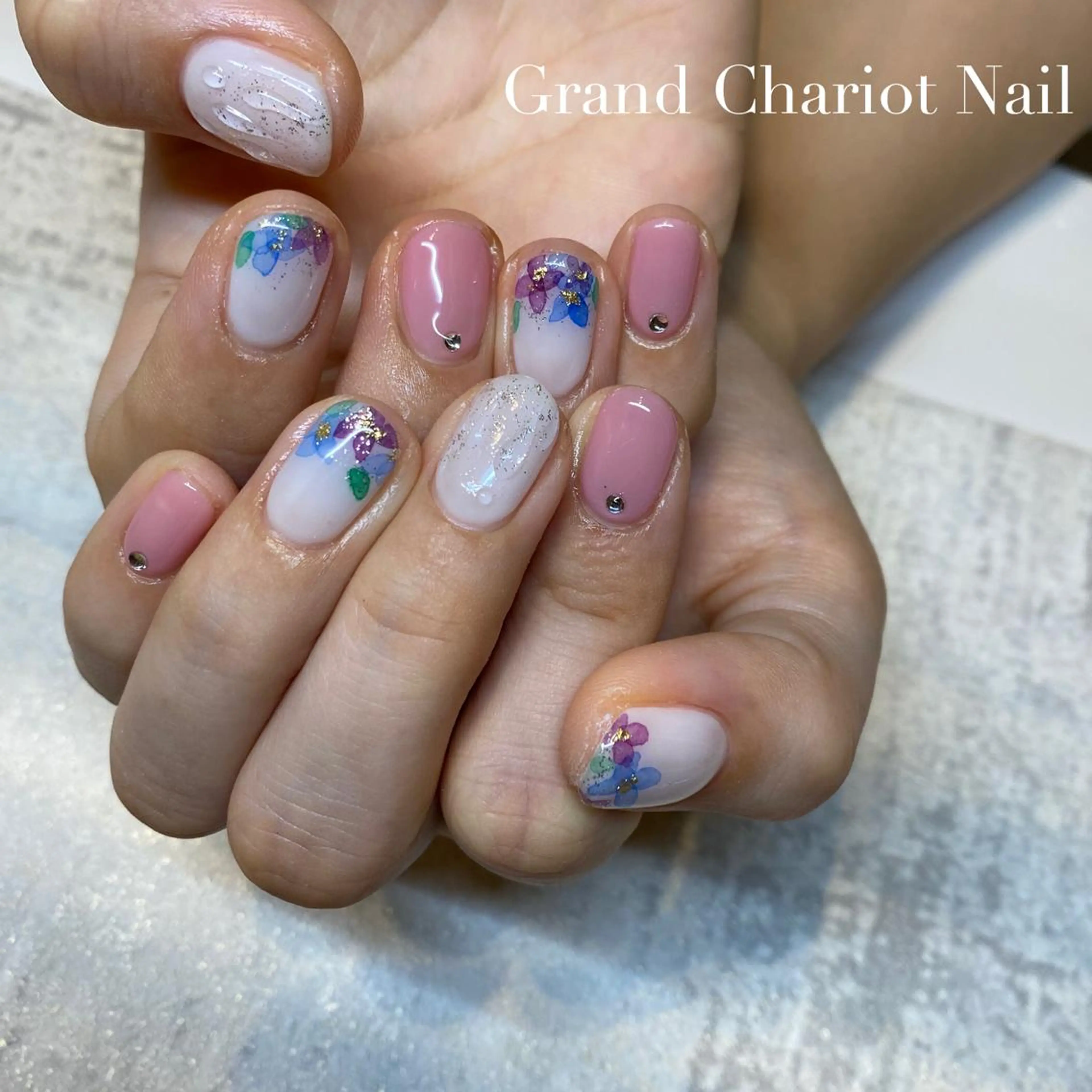 ネイル ハンドネイル NORA nail UMEDA MAIのネイルデザイン