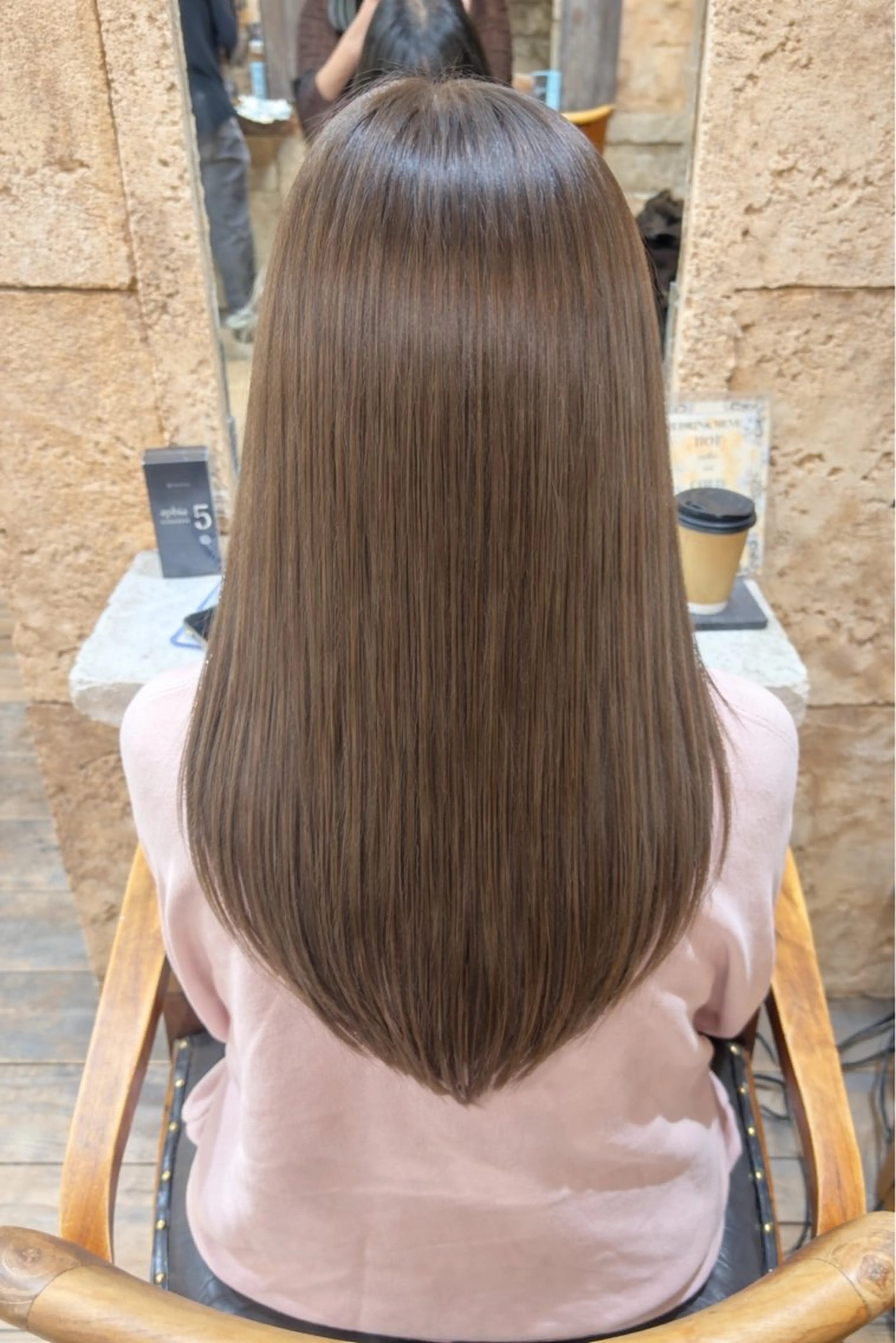 ロング カラー 森田 恋々菜のヘアスタイル