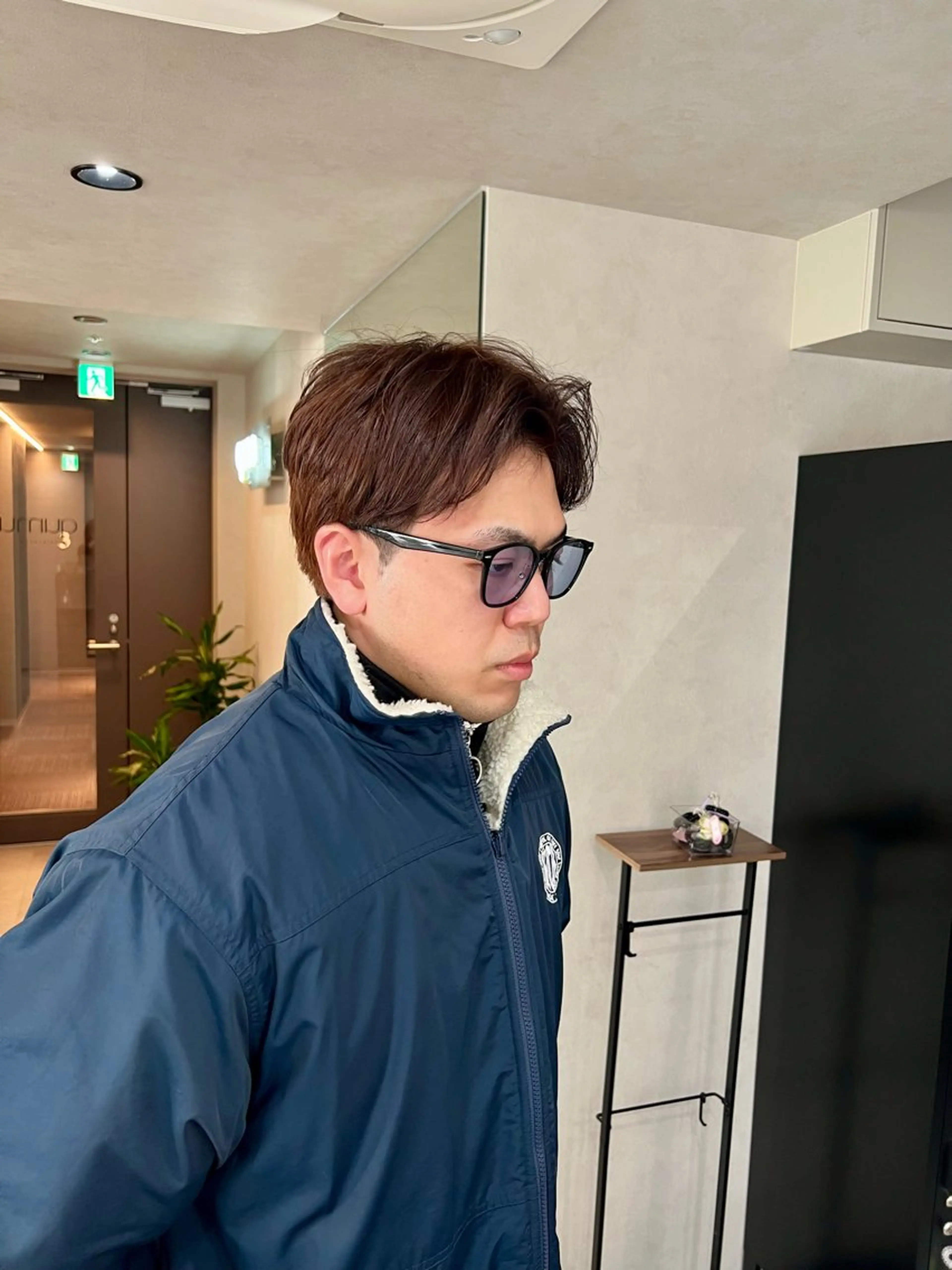 カラー メンズ センターパート カット ヘアカラー 艶ボブ🤎ボブパーマ 透明感カラー\メンズのヘアスタイル
