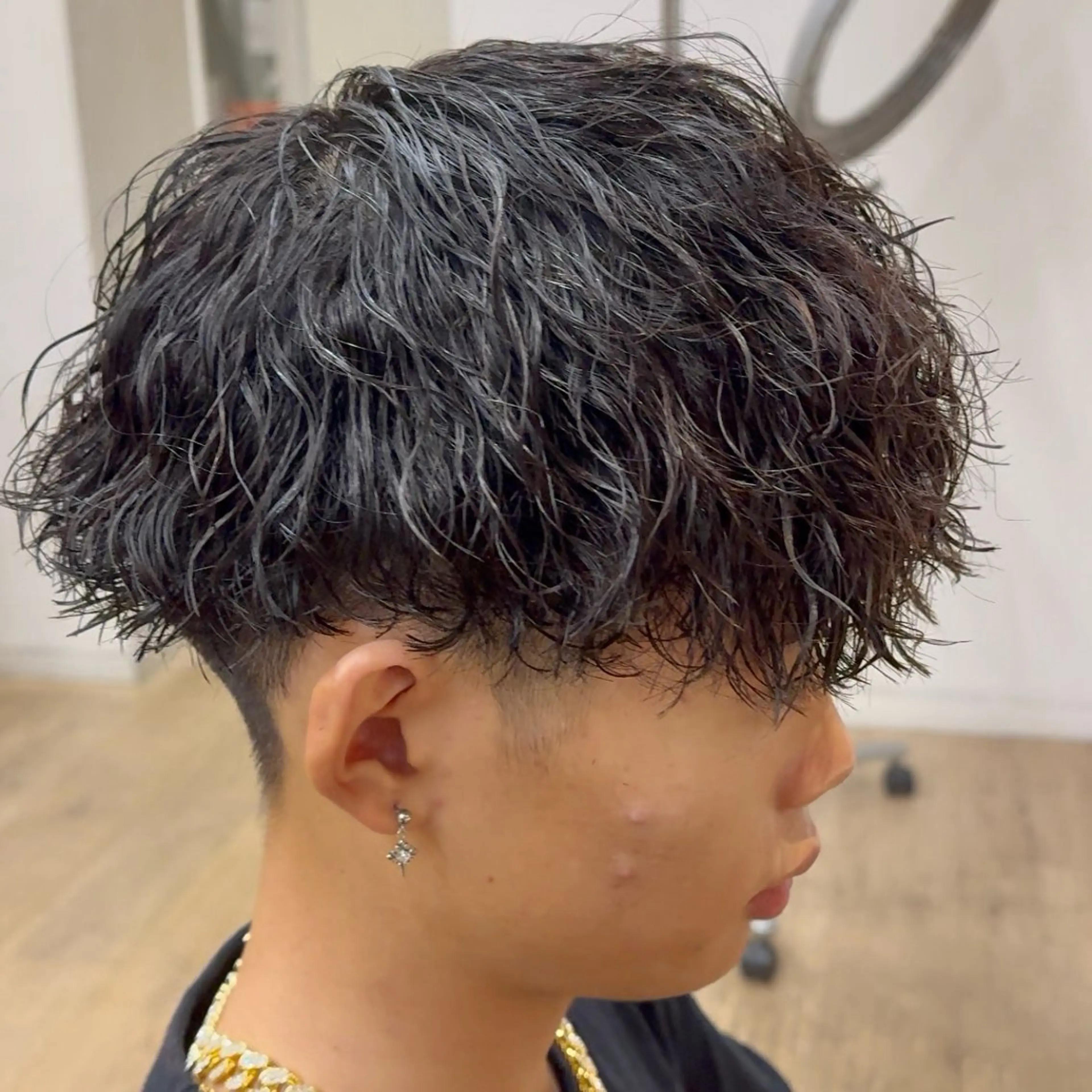 ショート 岡本 拡夢のヘアスタイル