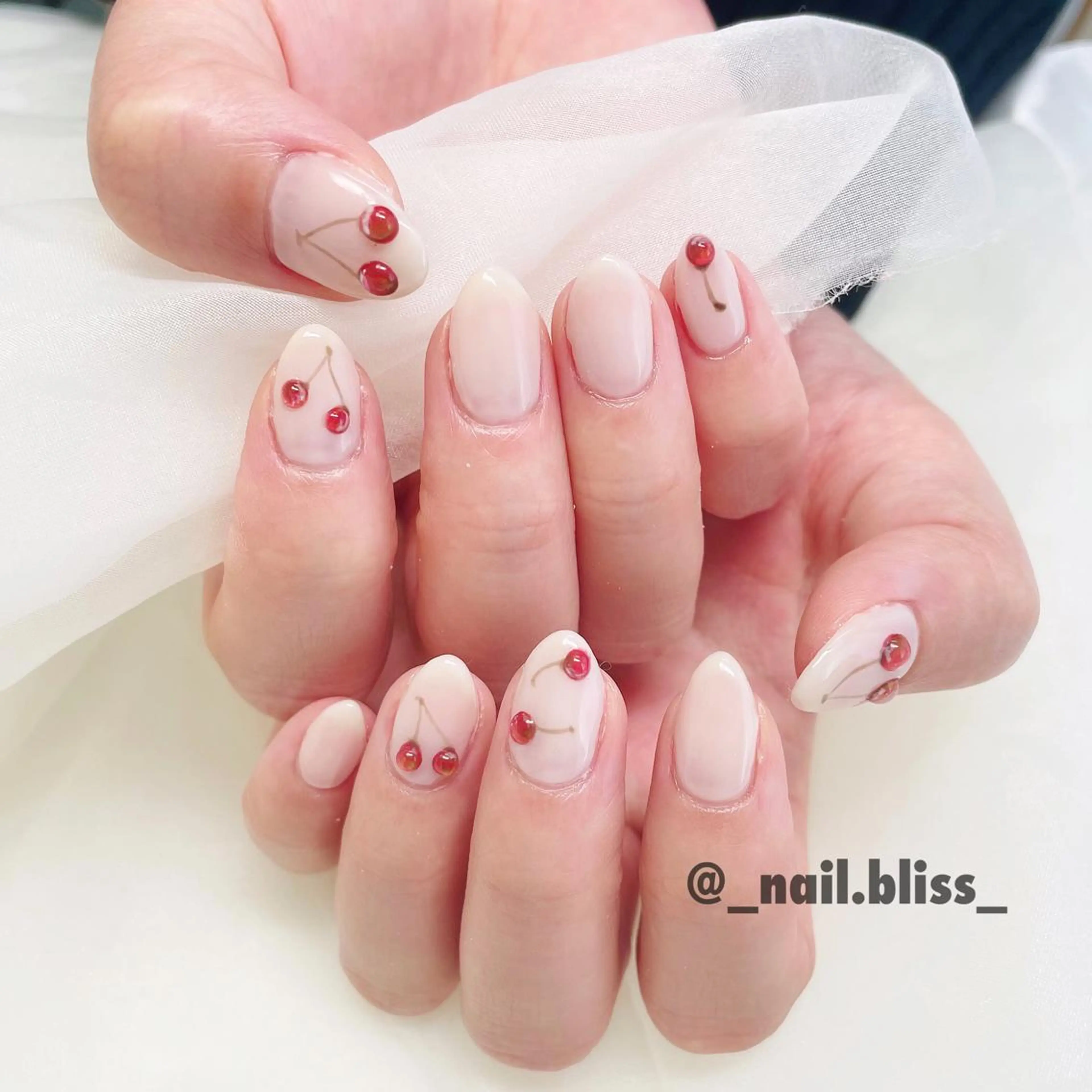 ネイル ハンドネイル NAIL BLISSのネイルデザイン