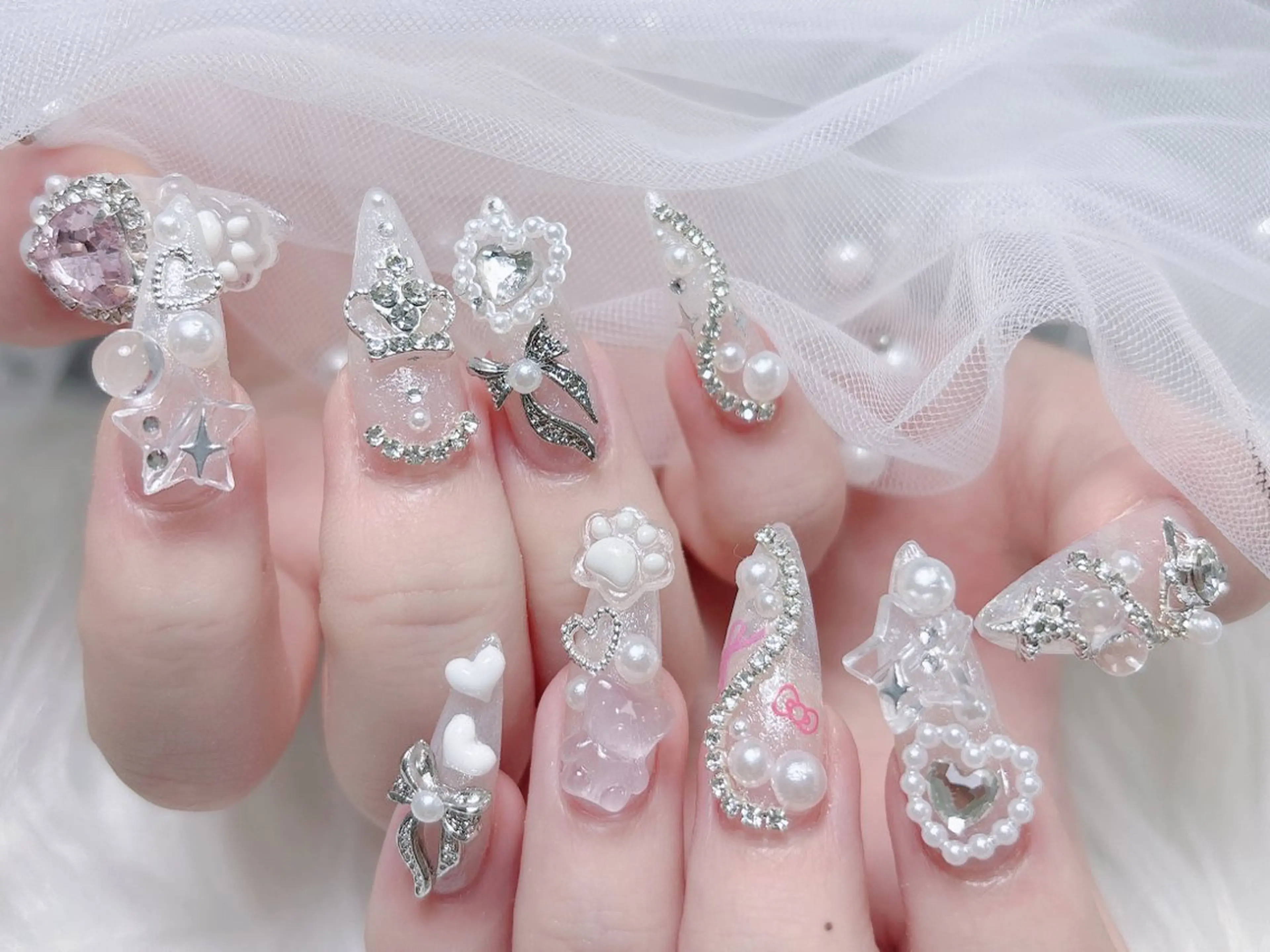 ネイル 成人式 ロングネイル マグネットネイル 大理石ネイル(マーブル) リボン ハンドネイル MoMoA Nail ネイル長さ出し専門店のネイルデザイン