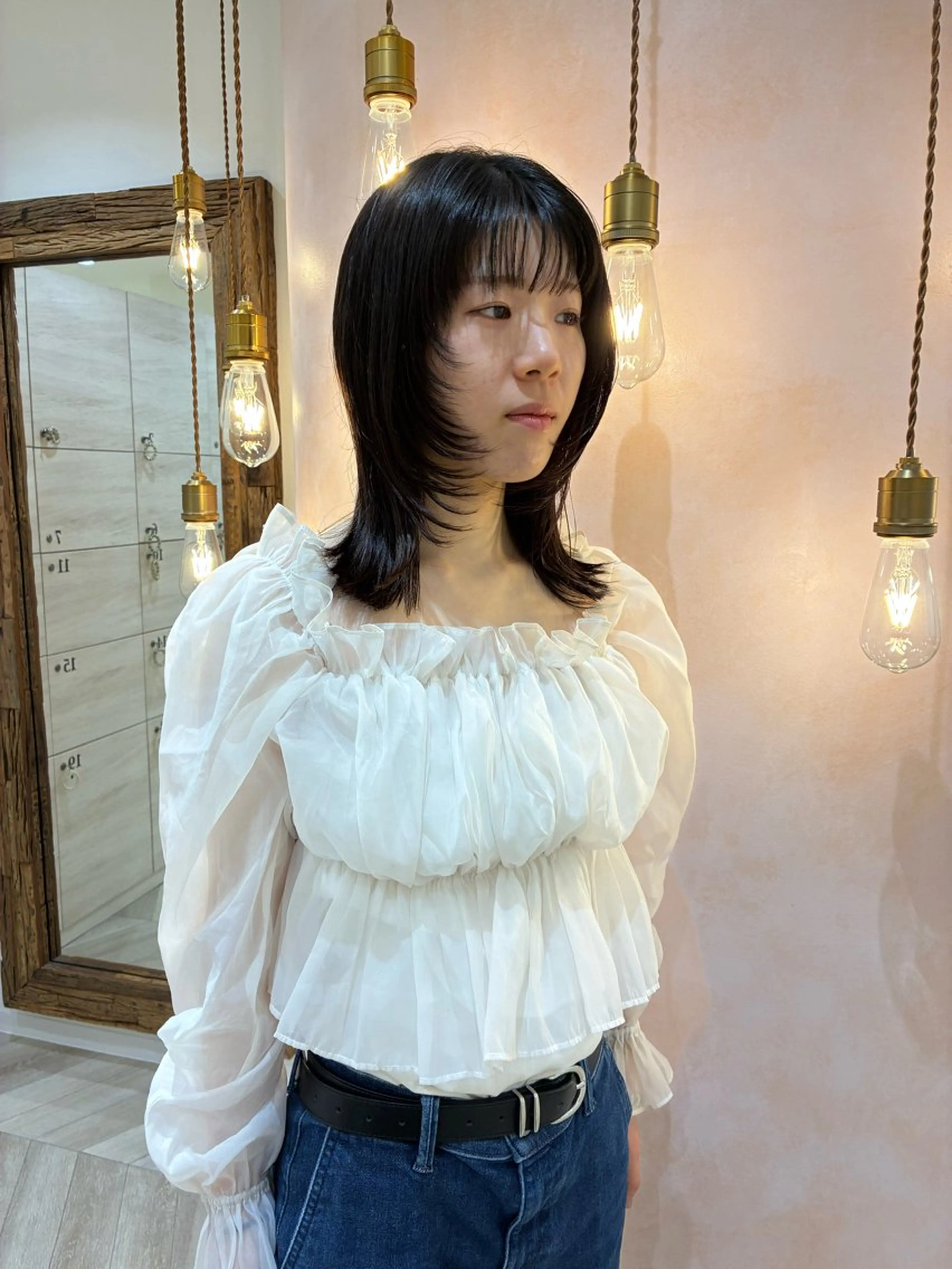 ミディアム 甲斐 美月のヘアスタイル