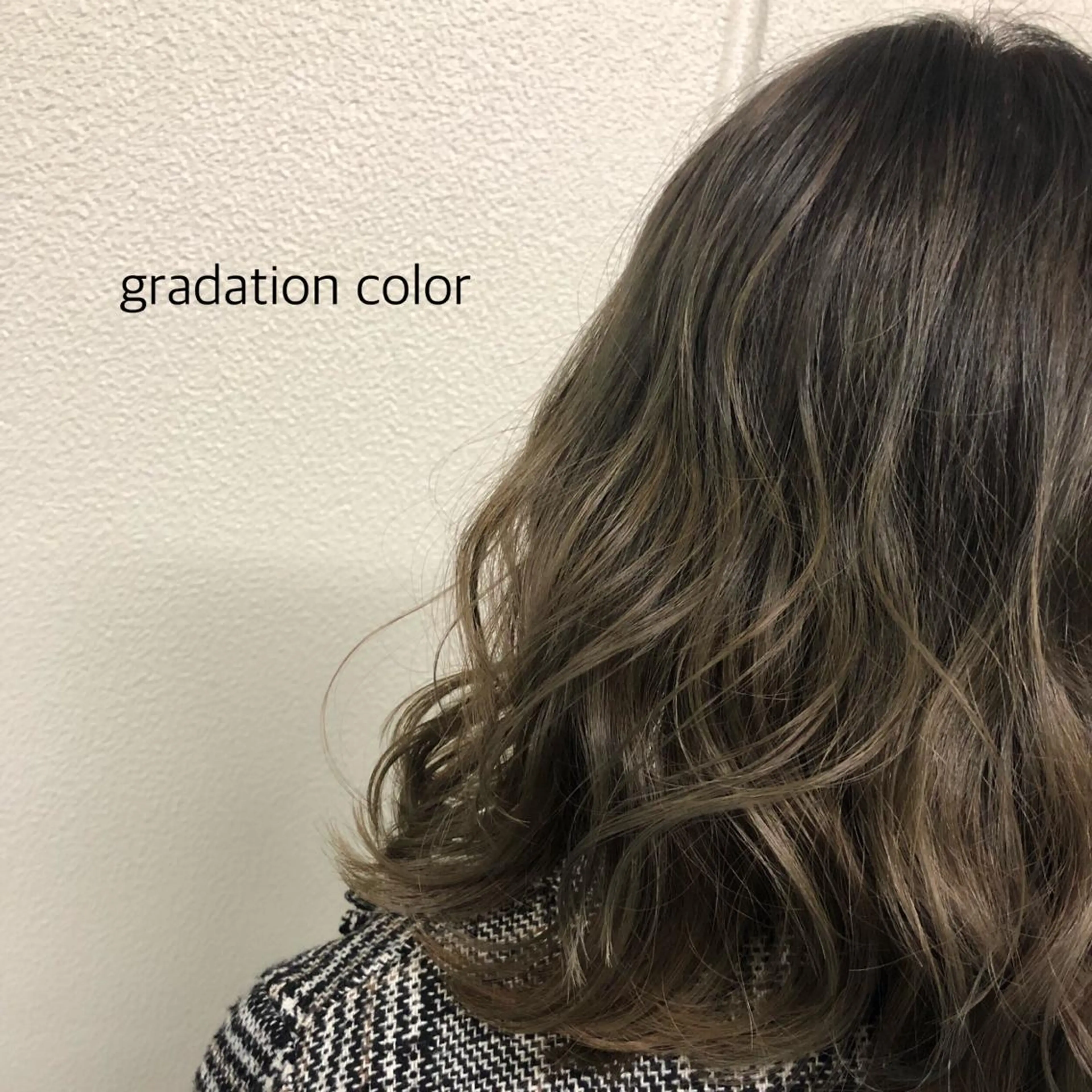 ミディアム カラー グラデーションカラー レイヤー,ボブ / 彩未のヘアスタイル