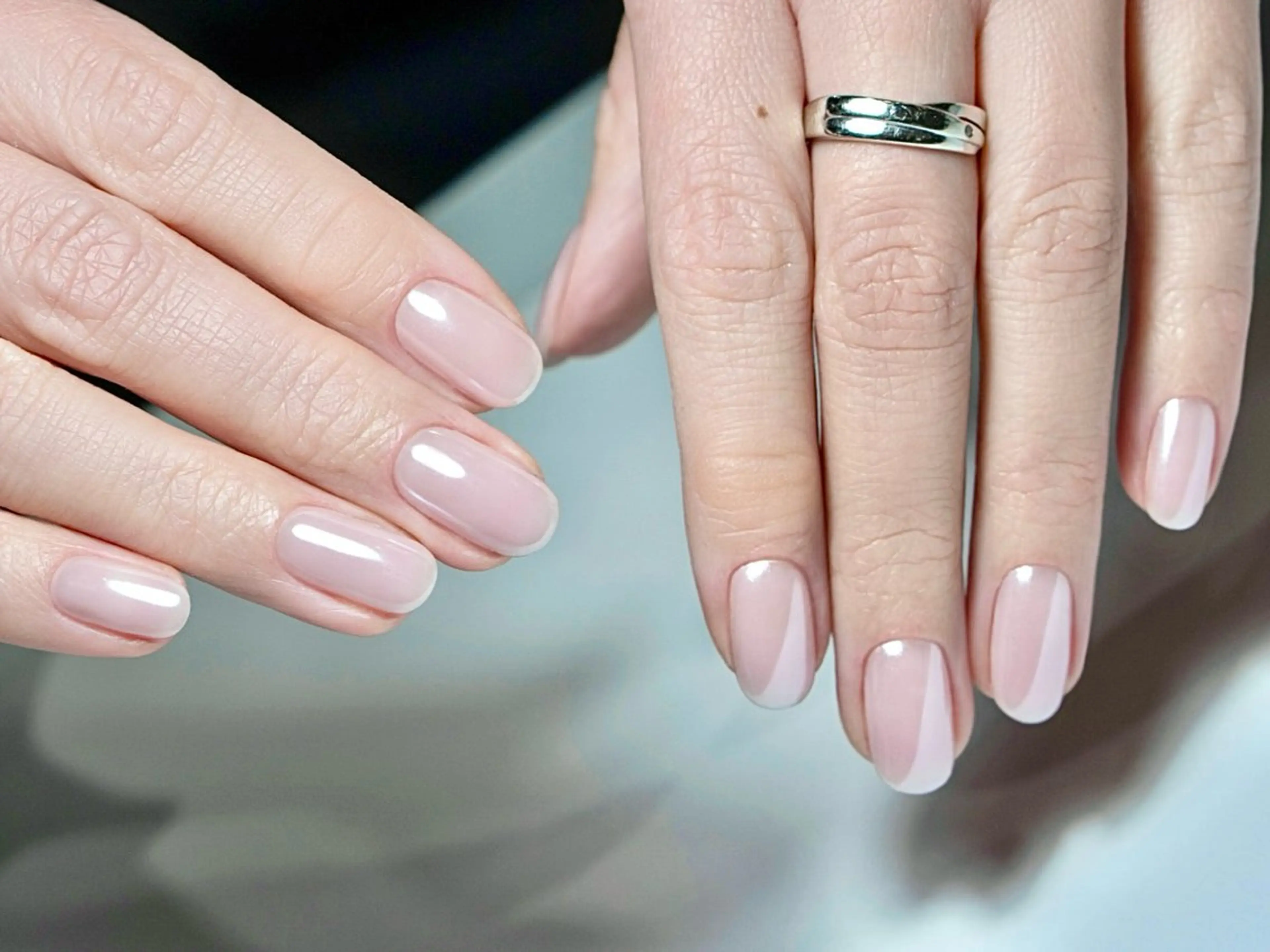 ネイル ミラーネイル ワンカラーネイル シンプルネイル ハンドネイル PROVE 彩華のネイルデザイン