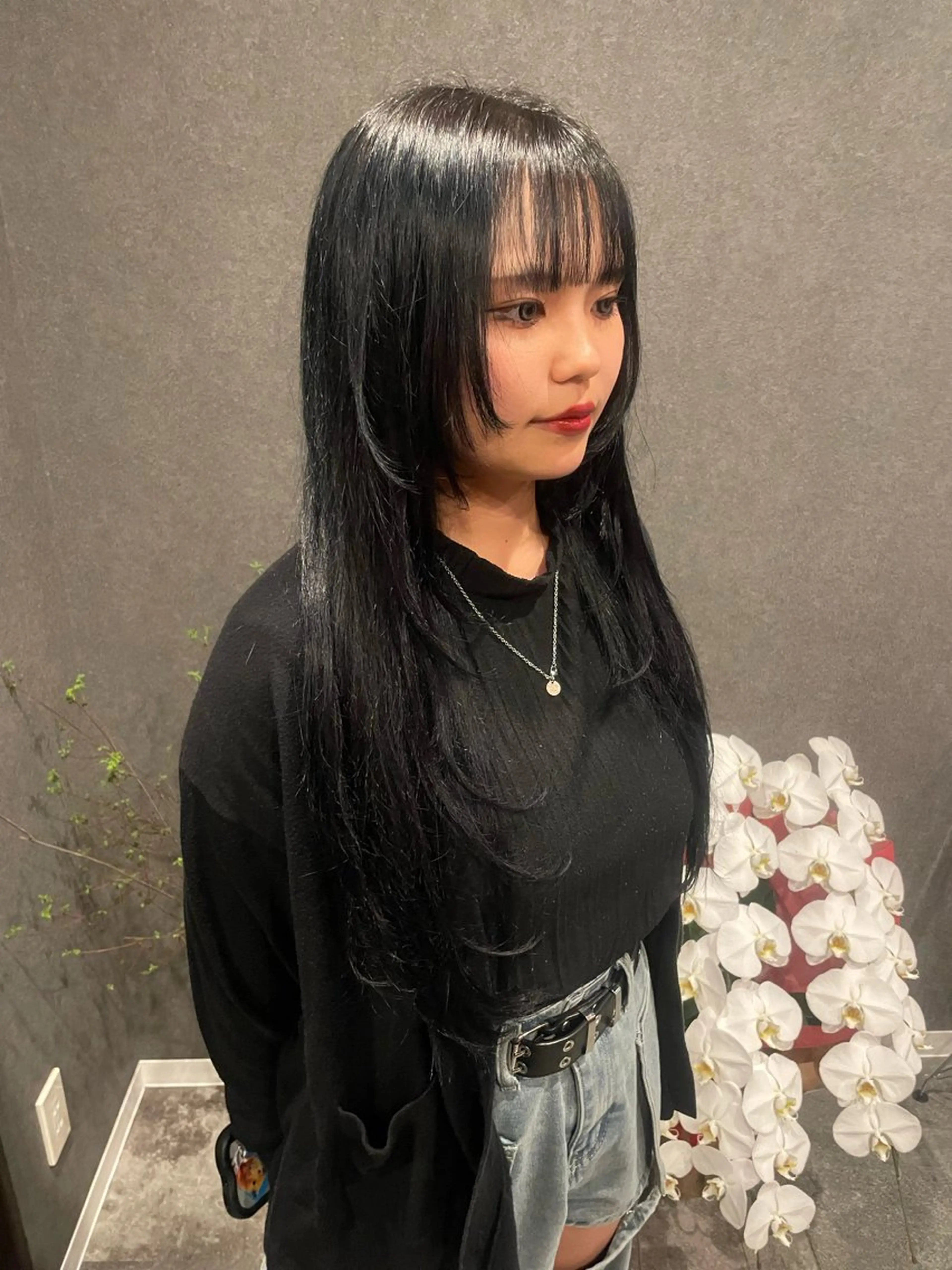 ロング ヘアアレンジ 顔まわりレイヤー 顔周りカット レイヤーカット 宇野 颯太のヘアスタイル
