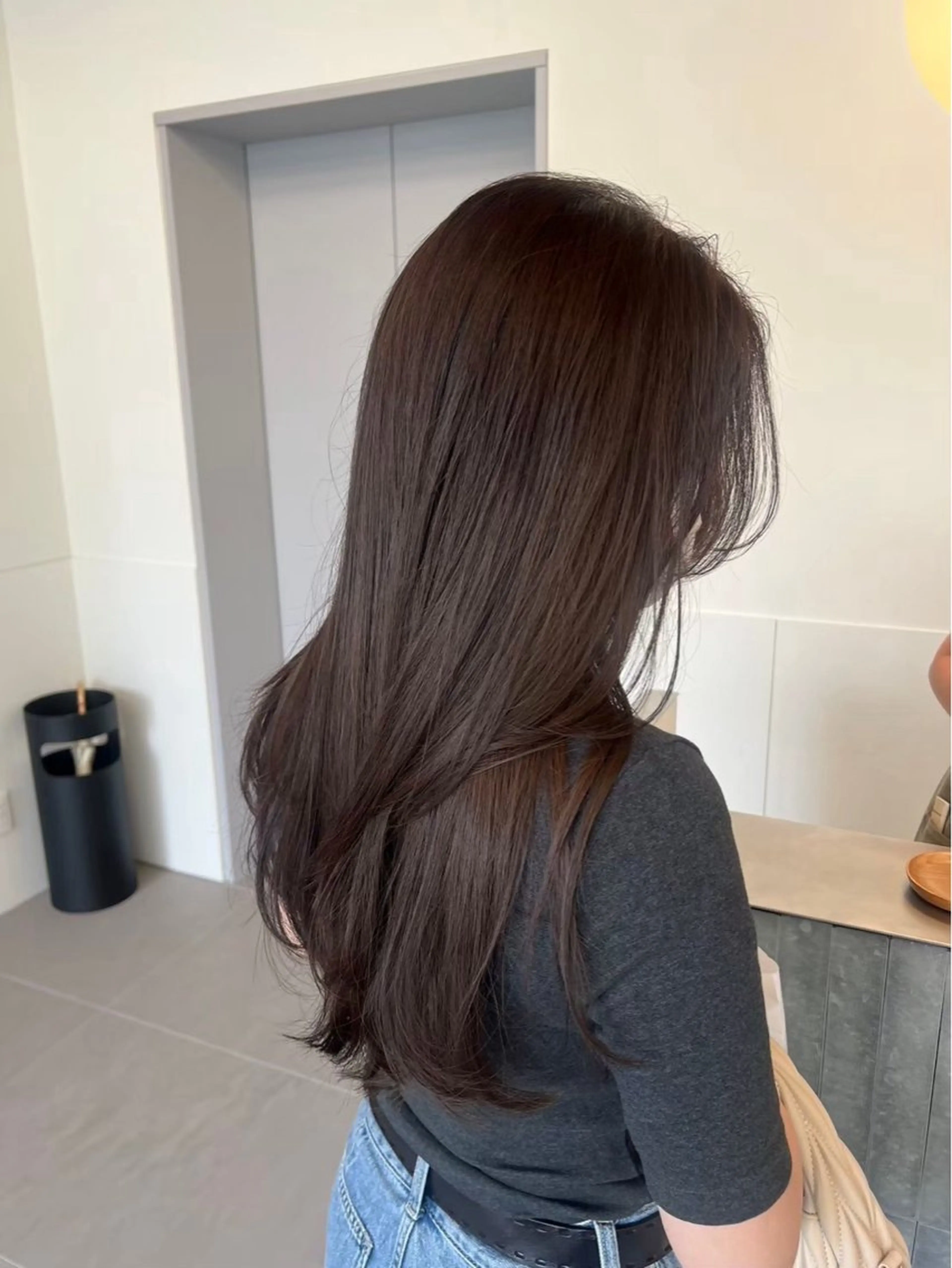 【1日2名限定】小顔カット＋透明感カラー+潤いトリートメント🍡の写真