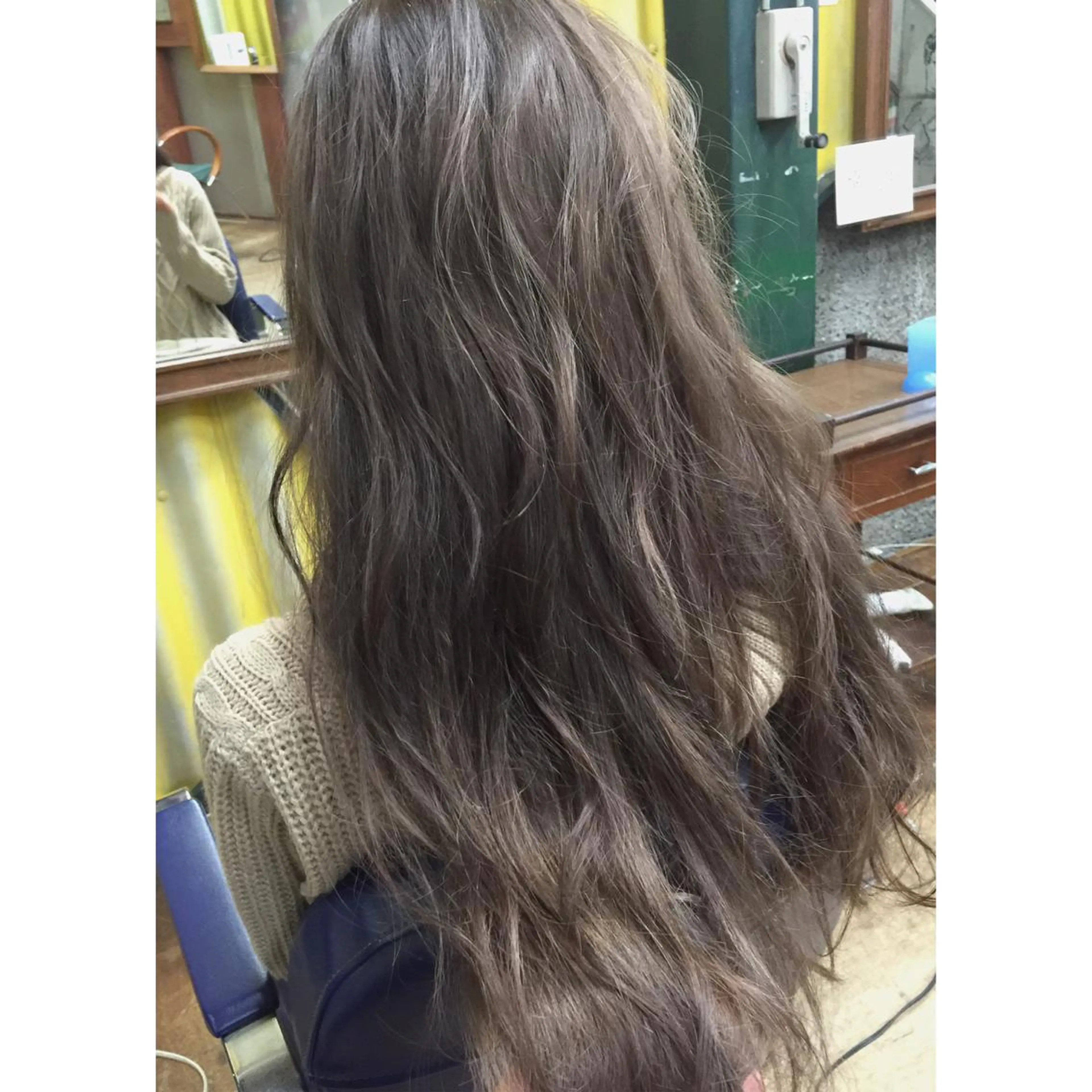 カラー アッシュ Hair  Design Lima所属・中村 海のヘアスタイル