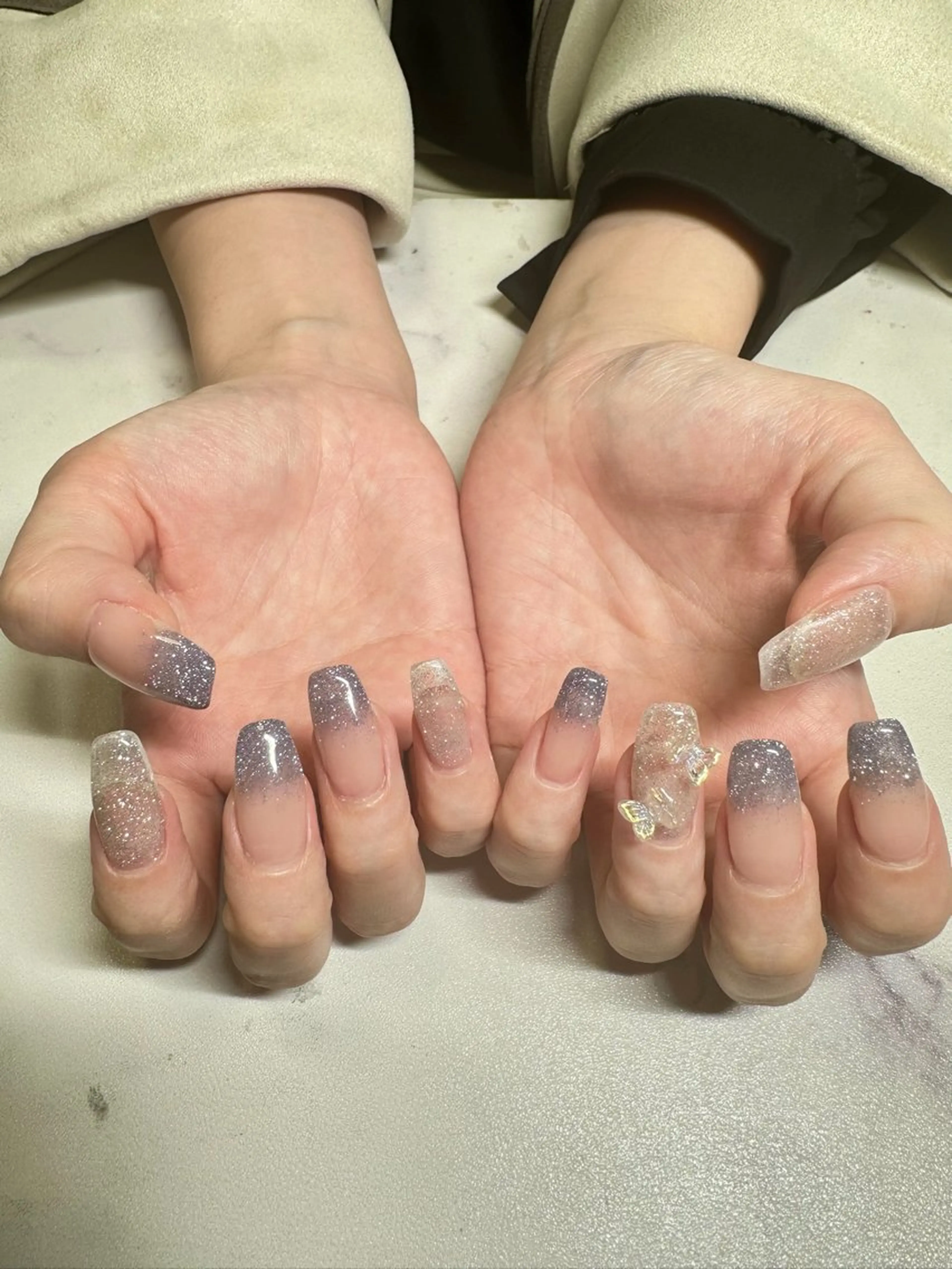 ネイル Chiara 長さ出し/フィルインのネイルデザイン