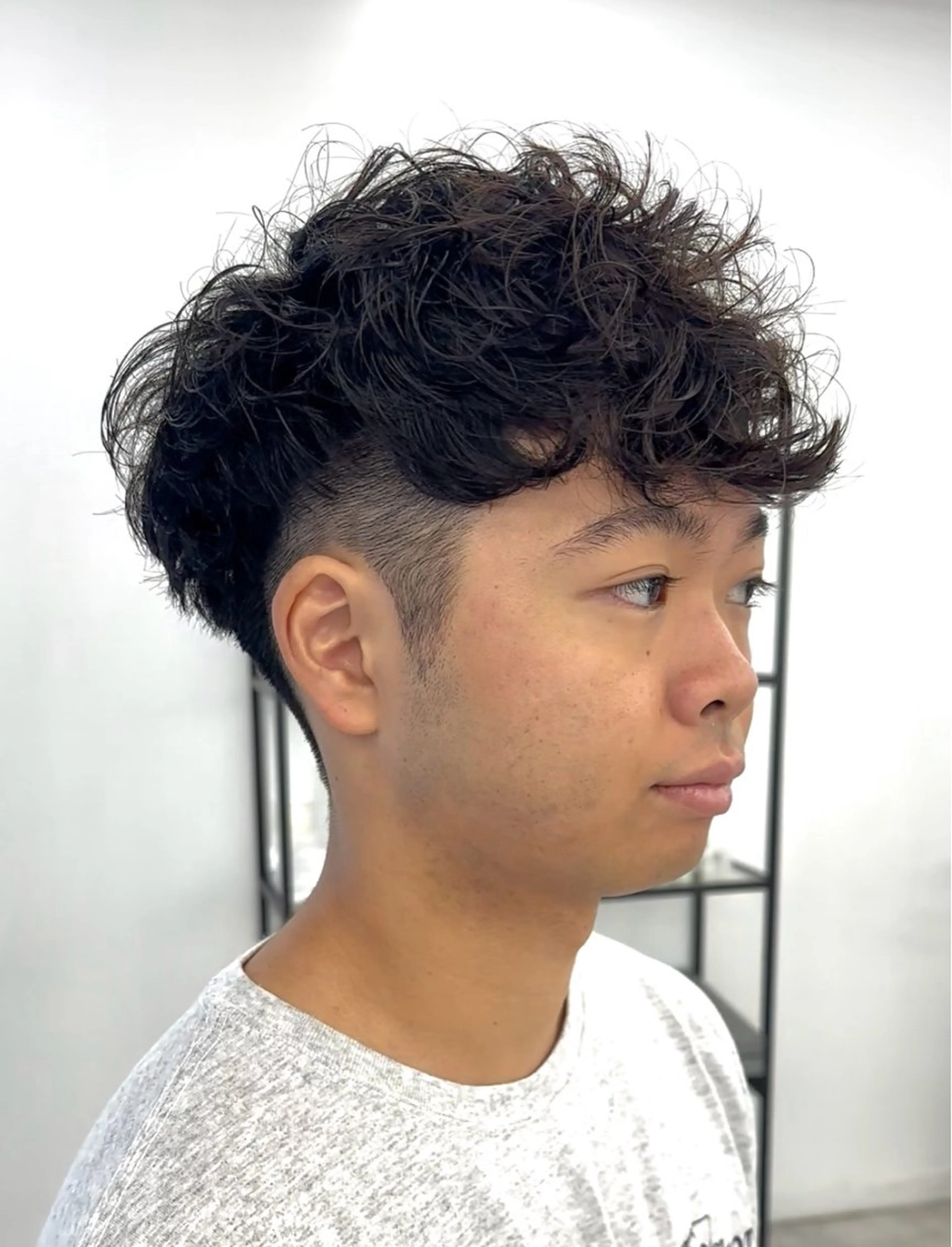 ショート パーマ メンズ Vir by browのヘアスタイル