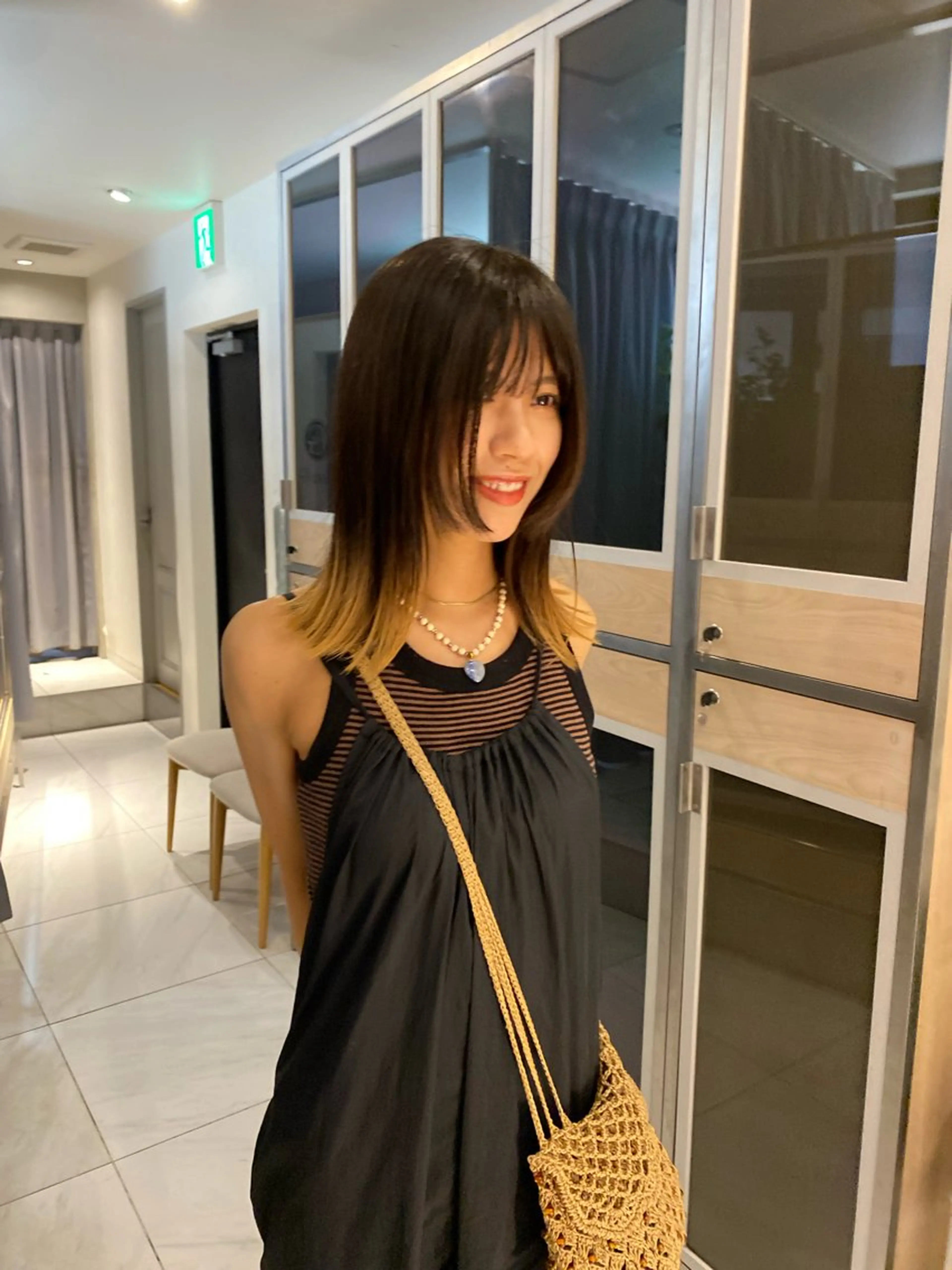 ミディアム カラー 艶髪/ダークトーン 🩶丸山日向のヘアスタイル