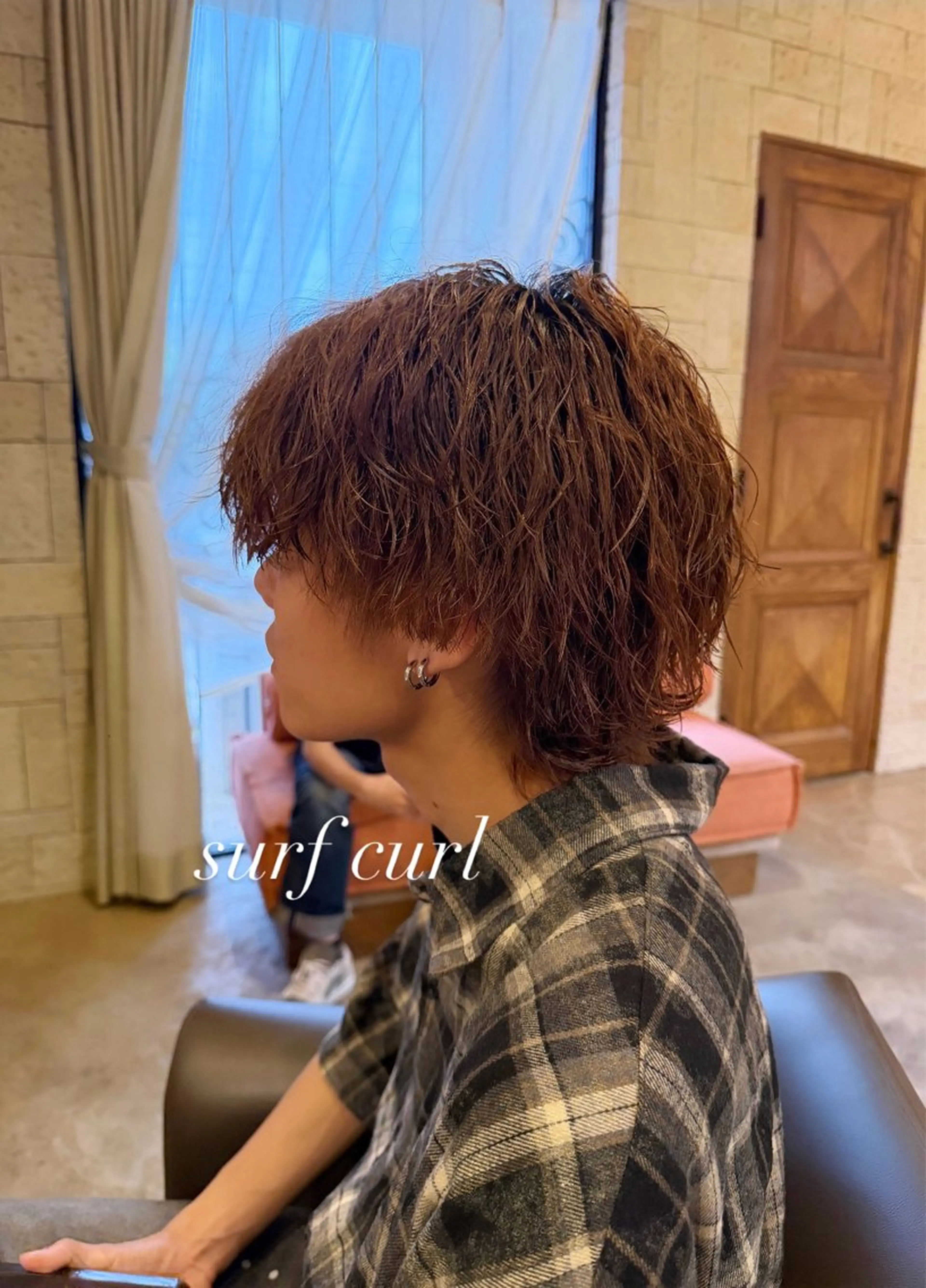 パーマ メンズ メンズパーマ 波巻きパーマ メンズウルフカット ウルフカット 艶カラー/メンズ パーマ/伊藤愛麻のヘアスタイル