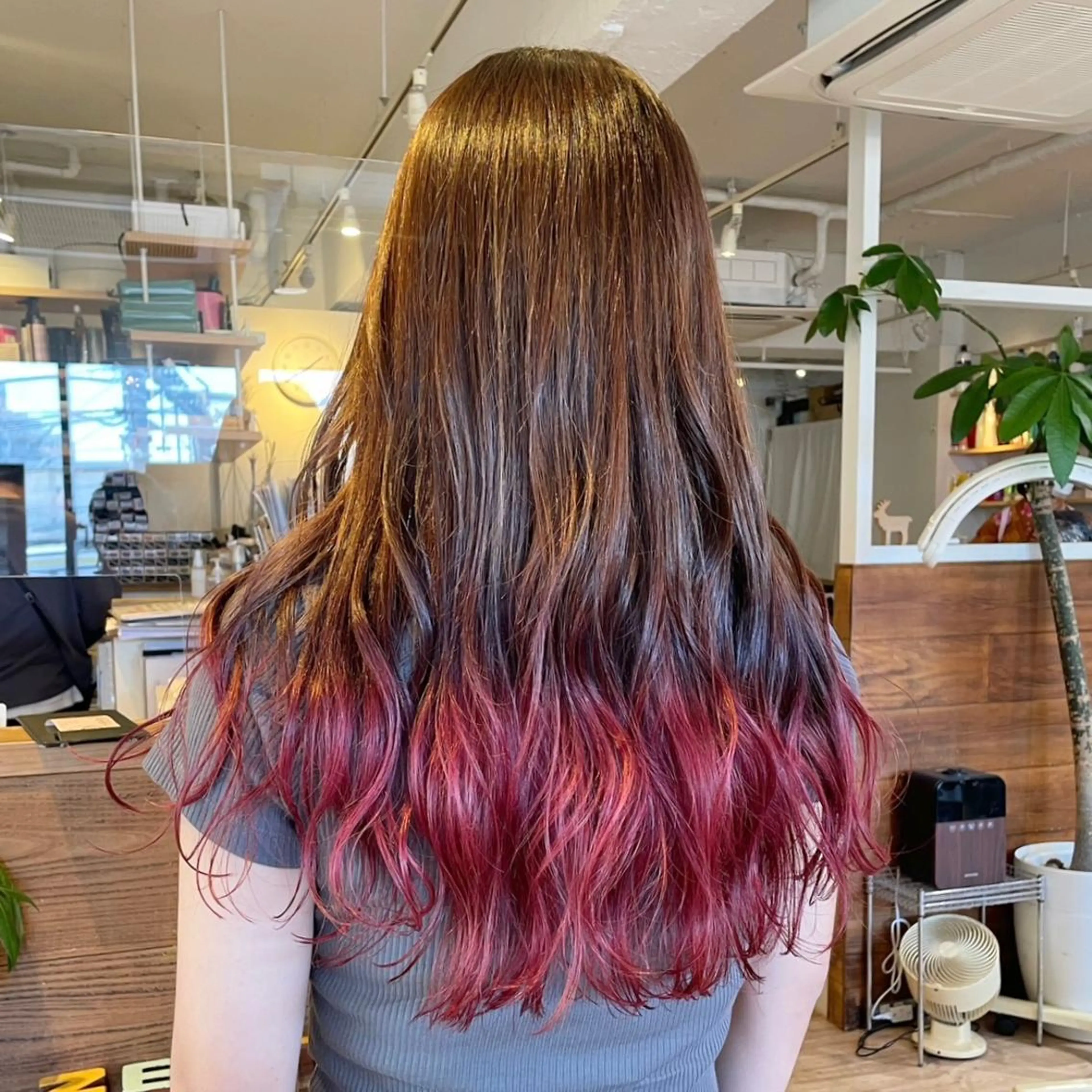 ロング カラー ブリーチ ケアブリーチ ダブルカラー ハイトーンカラー イルミナカラー ヘアカラー 𝙎𝙚𝙞𝙧𝙖 ☆カット/パーマのヘアスタイル