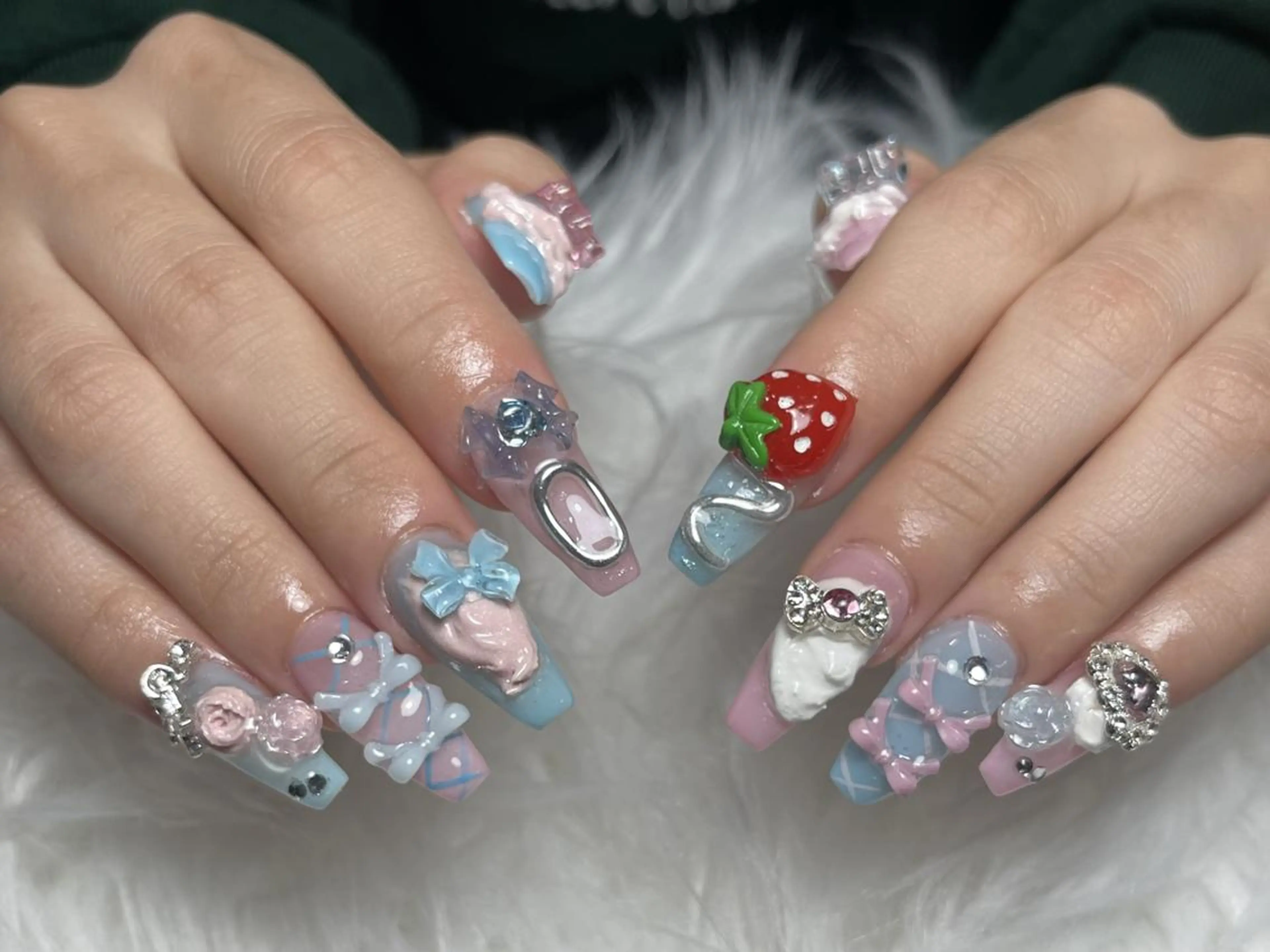 ネイル 長さ出し グラデーション 卒業式 キラキラネイル マグネットネイル YUNA Belle Nail 池袋のネイルデザイン