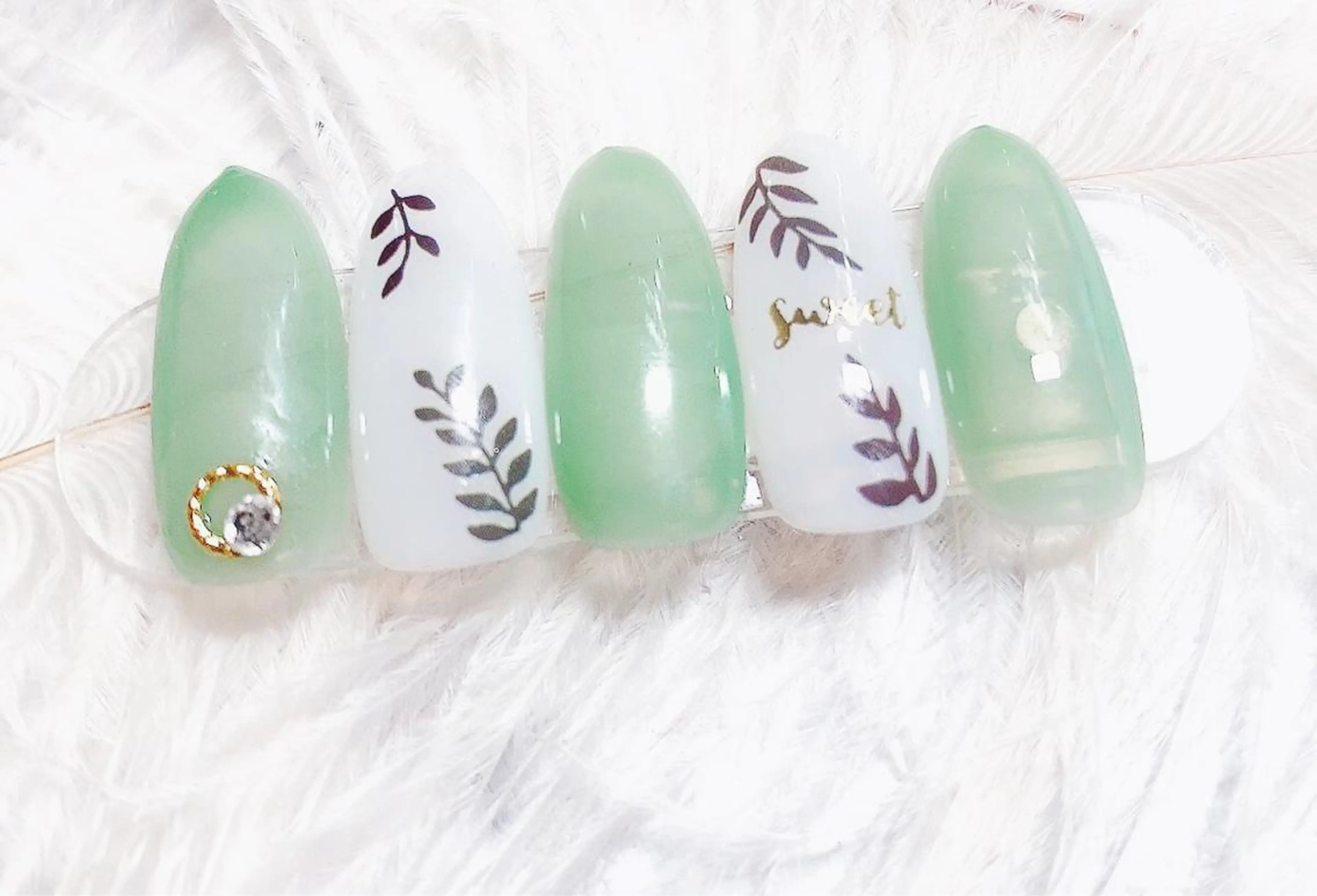 ネイル ハンドネイル マジック ミラーのネイルデザイン