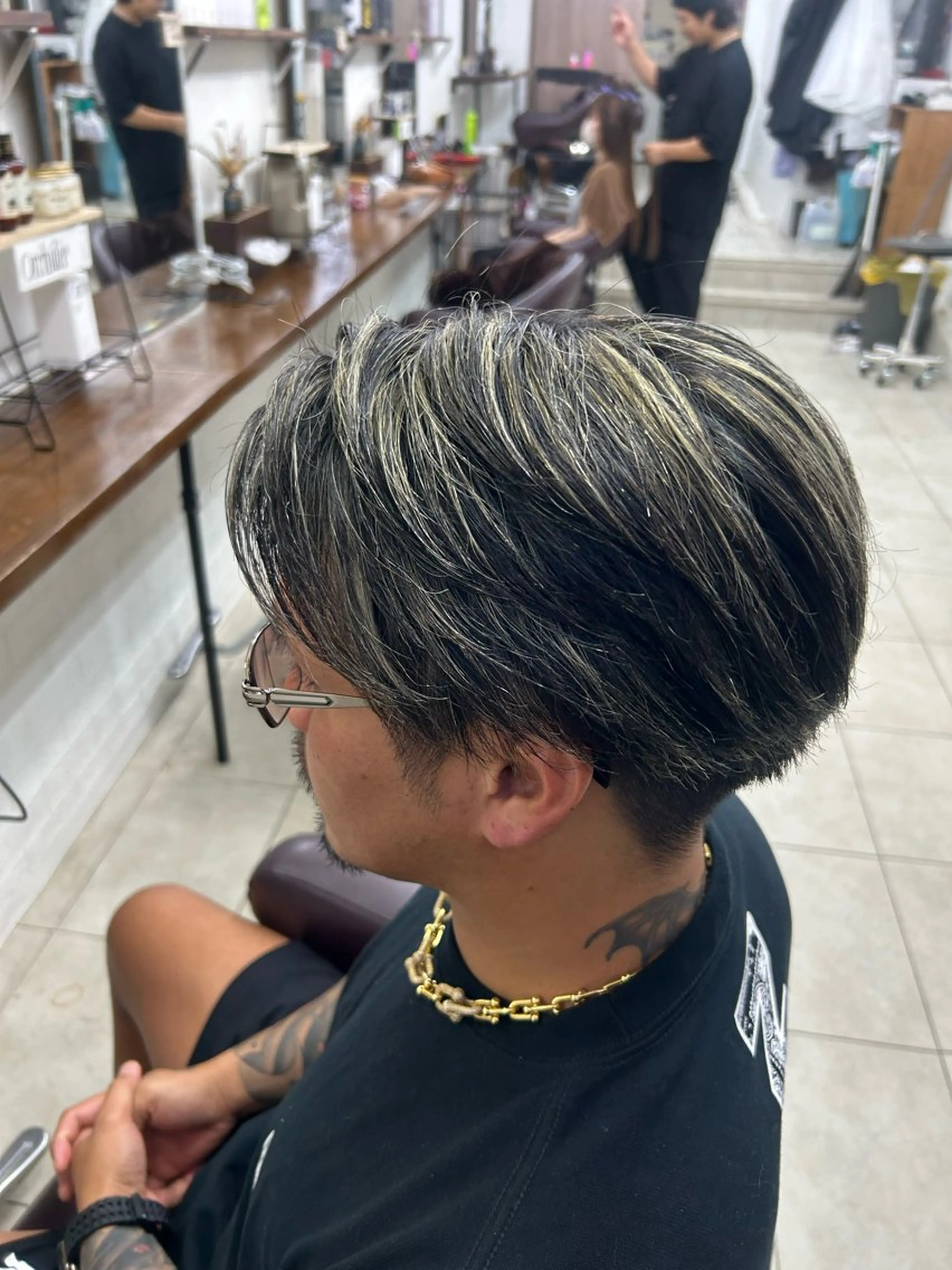 カラー メンズ ダブルスキルエクステ /羽エクステ白石宇由のヘアスタイル