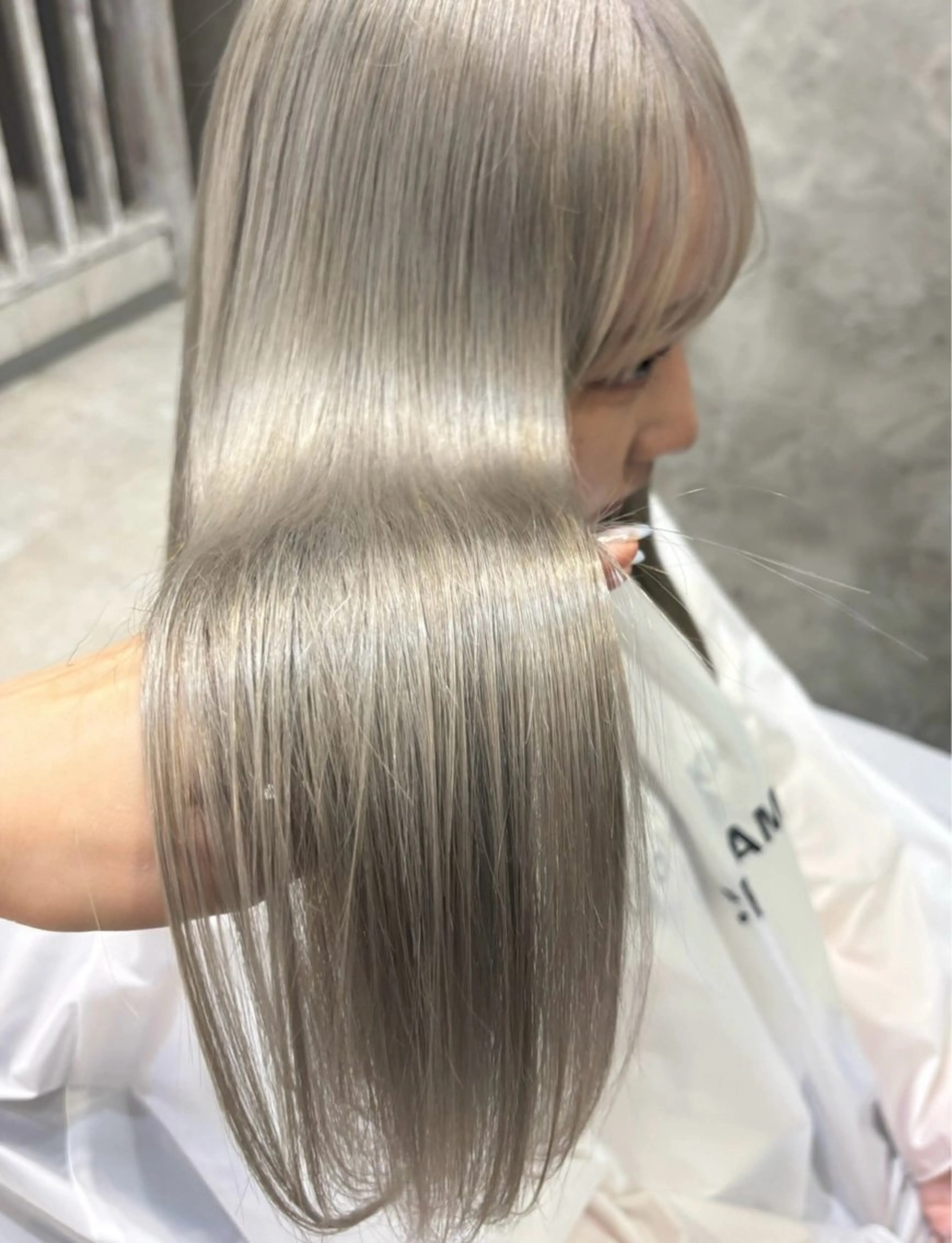 ロング ハイライト 髪質改善 韓国風ヘア ヘアカラー 松井那津子 /ハイライトブリーチのヘアスタイル