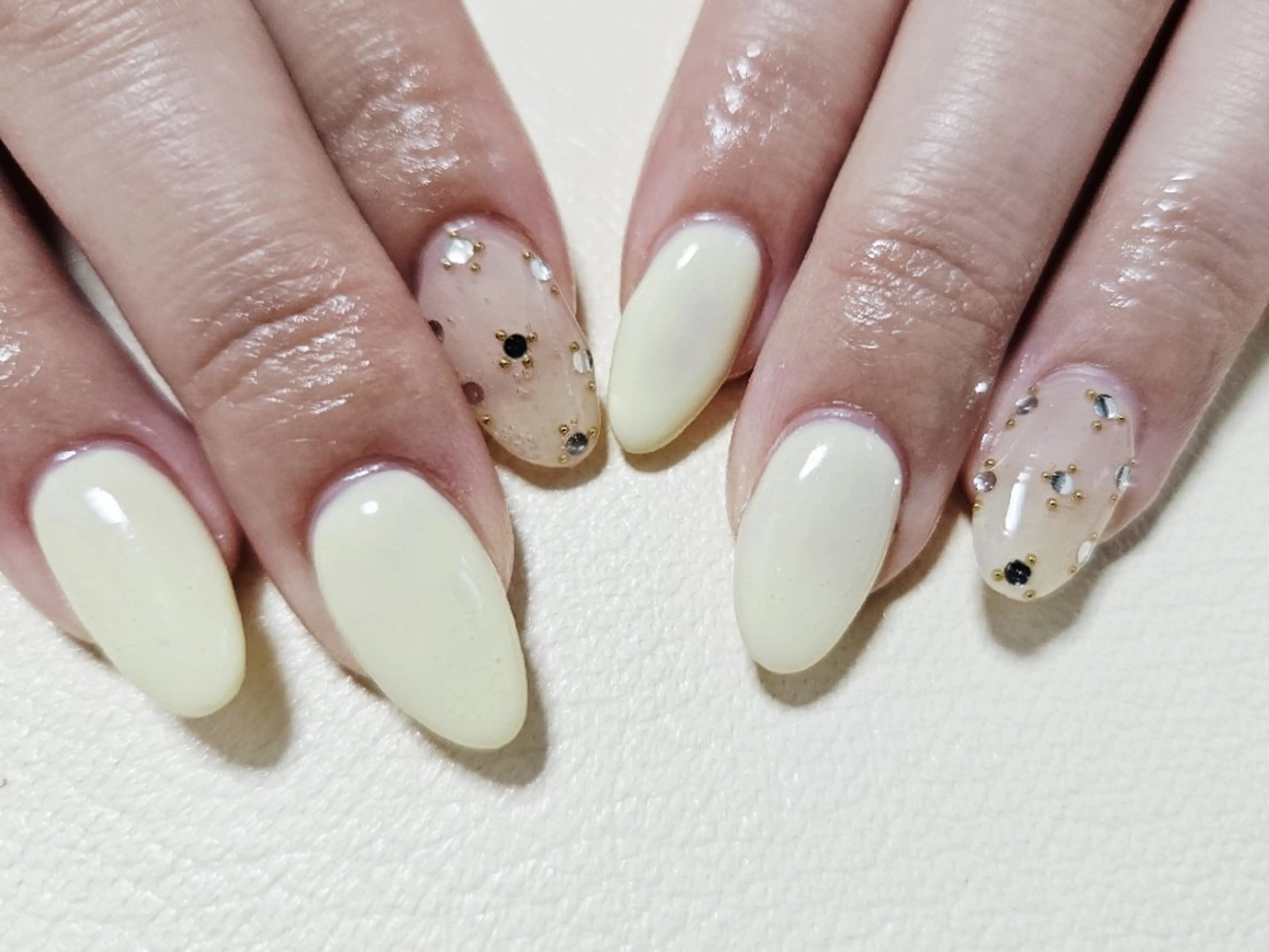 ネイル ハンドネイル shellnail さなえのネイルデザイン