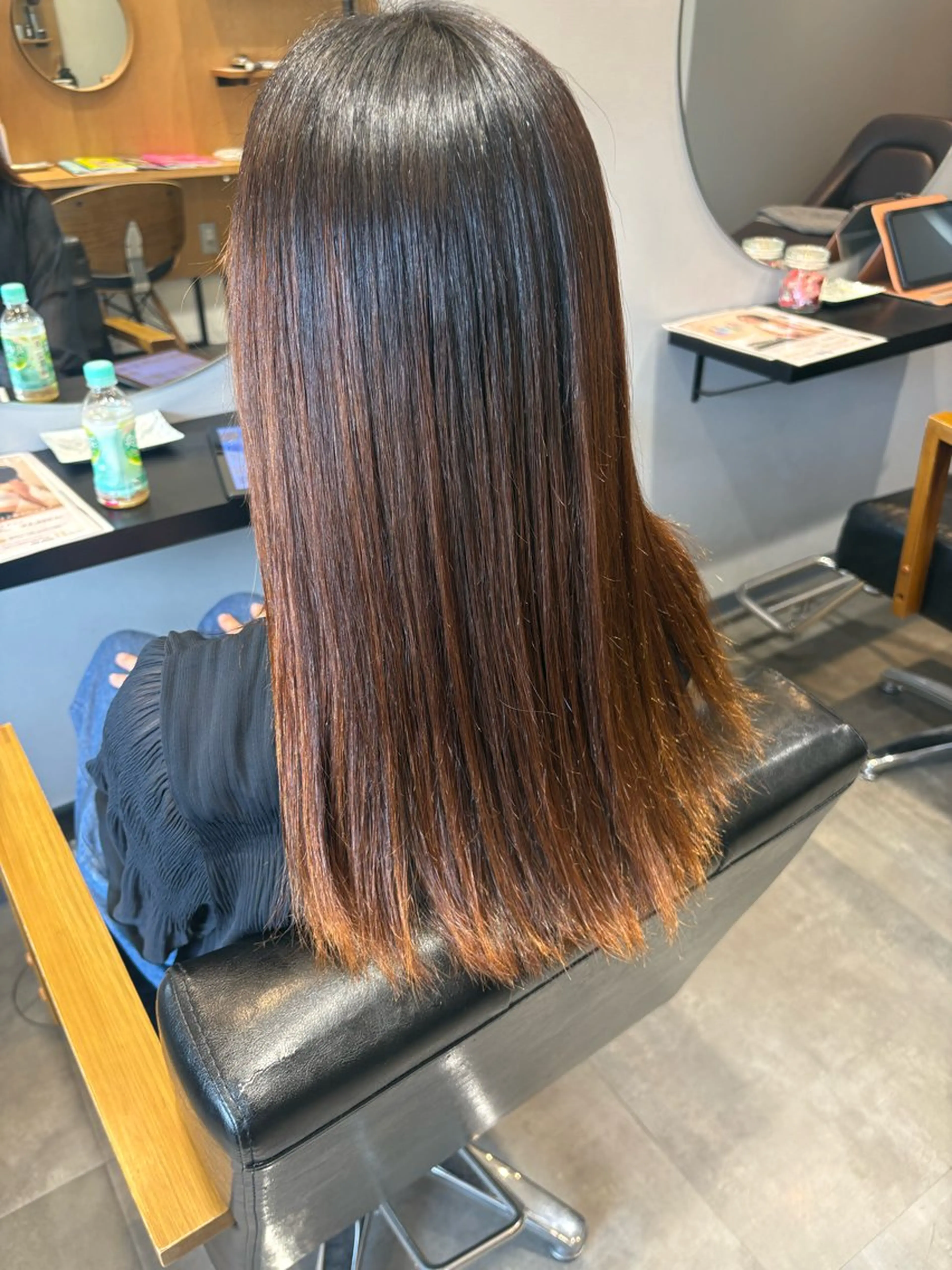 ロング カット 縮毛矯正 小堀 いぶきのヘアスタイル