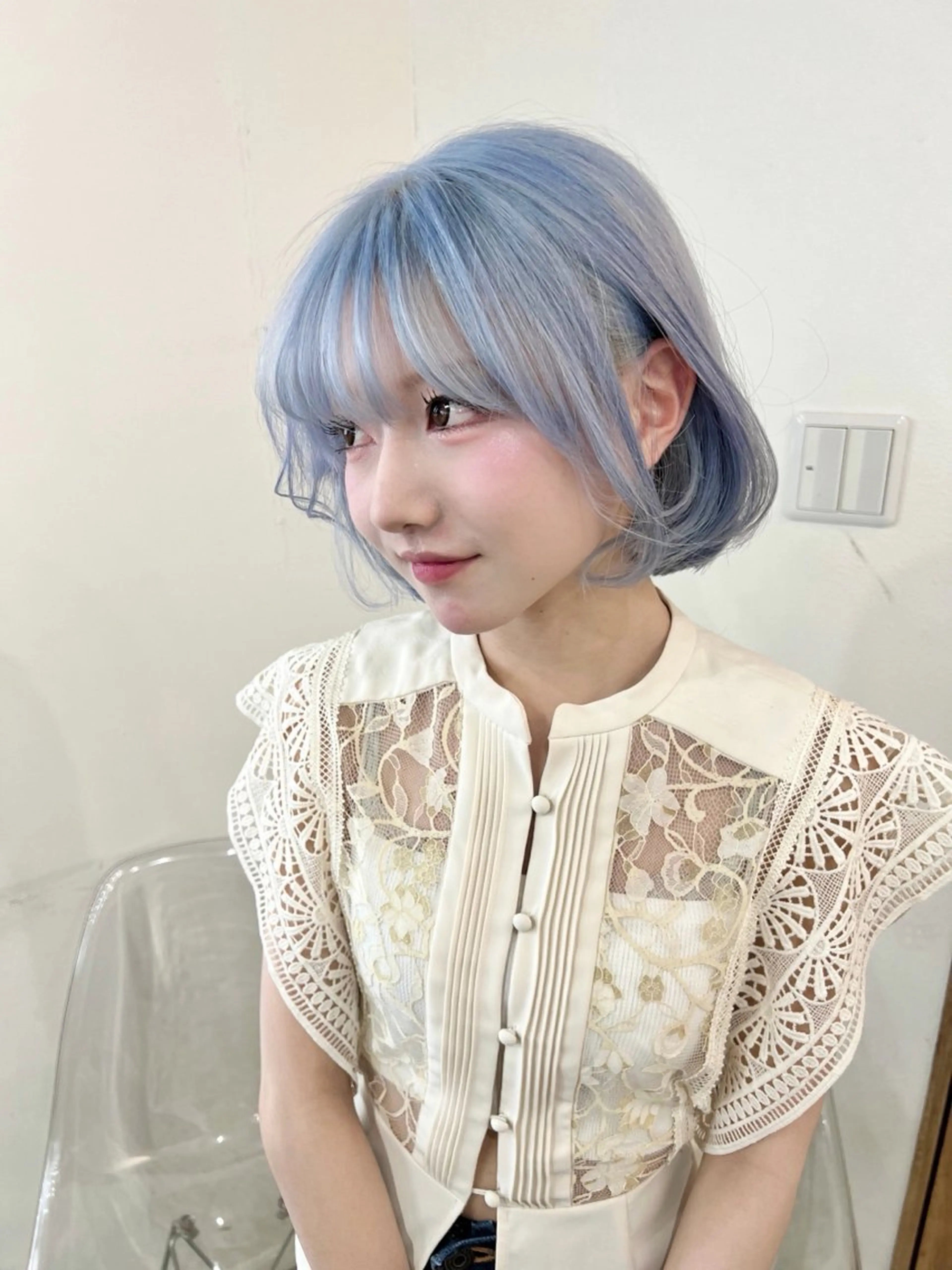 ショート PELE/ハイトーン /初田芽以のヘアスタイル