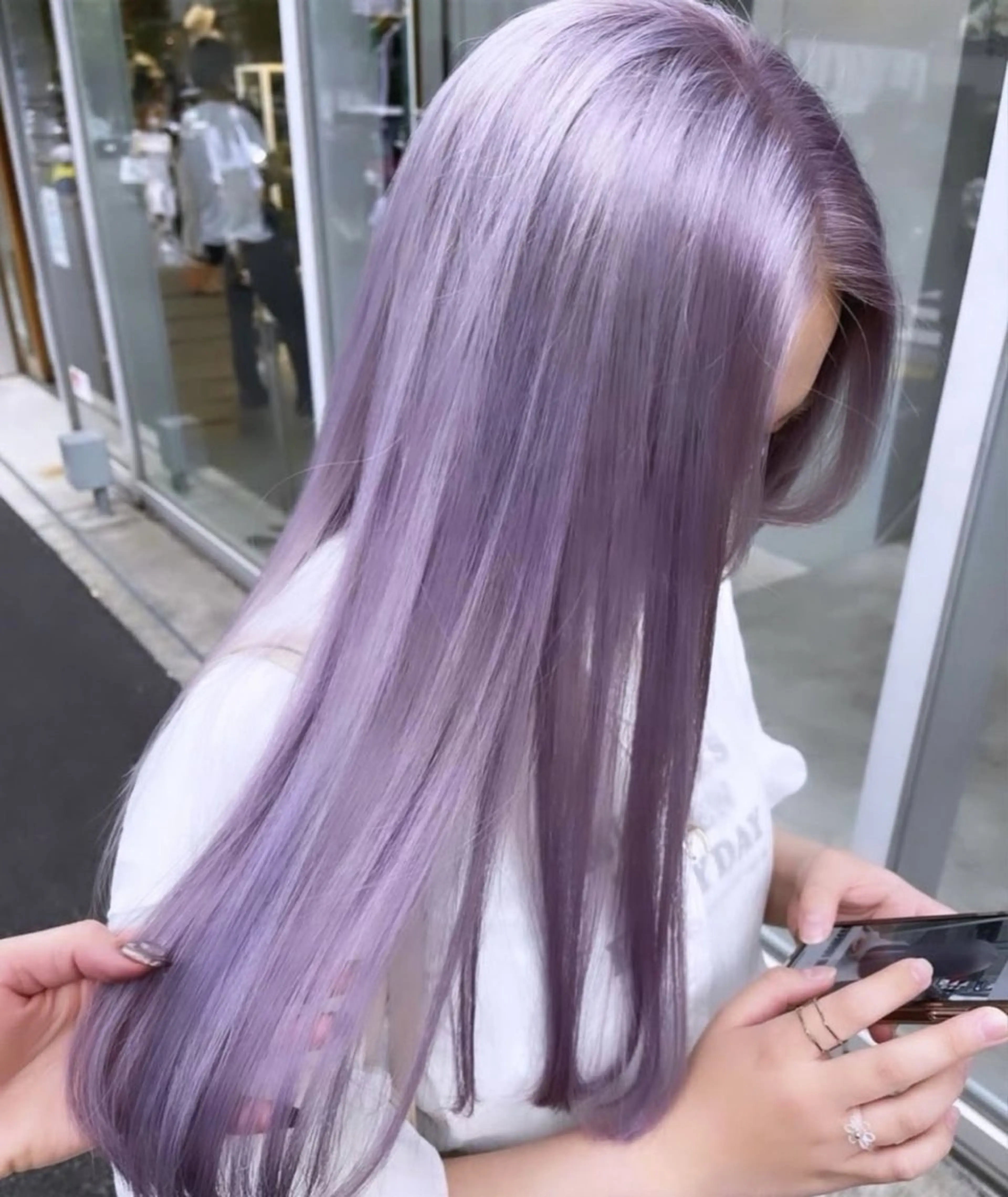 セミロング カラー ヘアカラー ヘアセット 🫧モテる💗ダメー ジレスハイトーン🫧のヘアスタイル