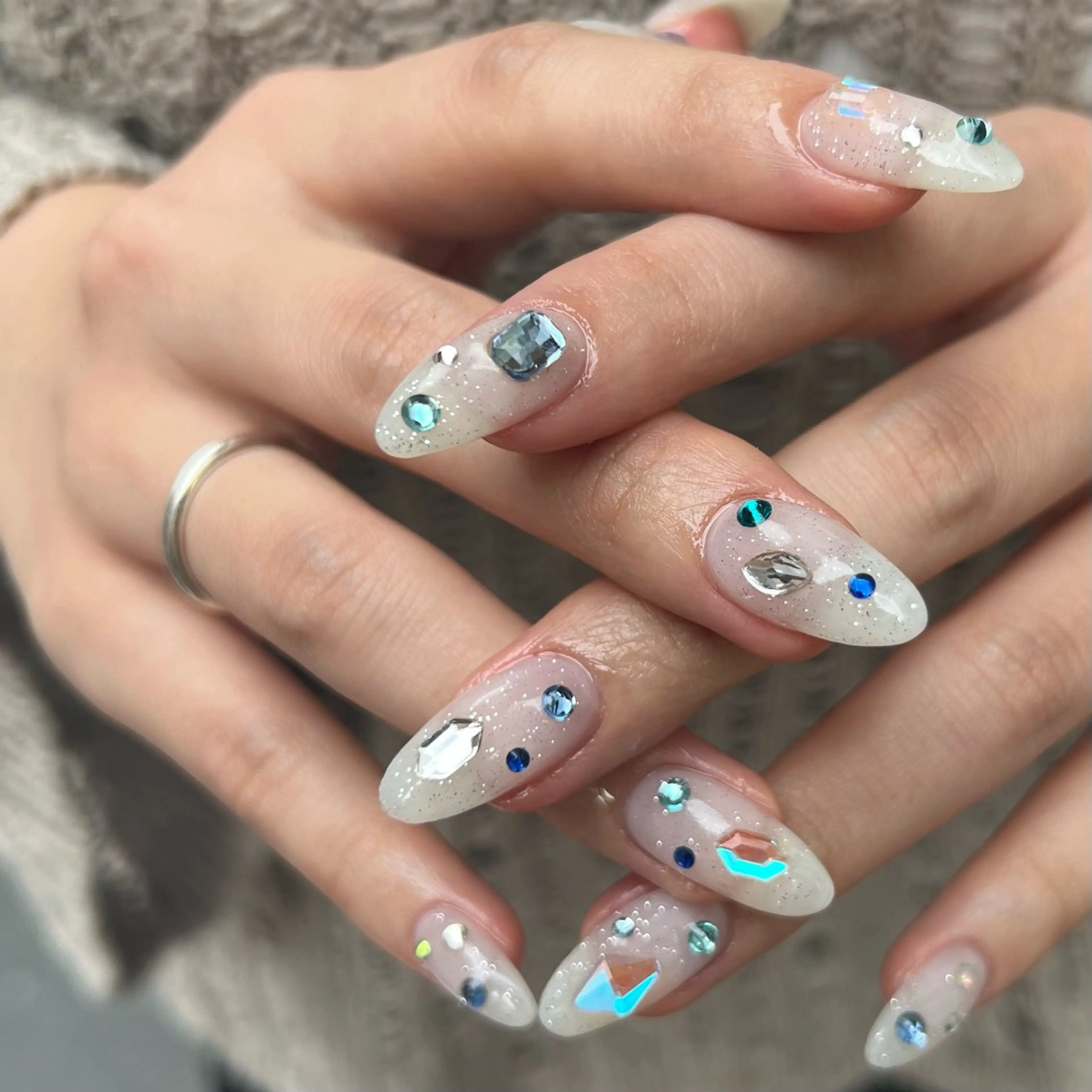 ネイル ハンドネイル Maya nailsTOKYOのネイルデザイン