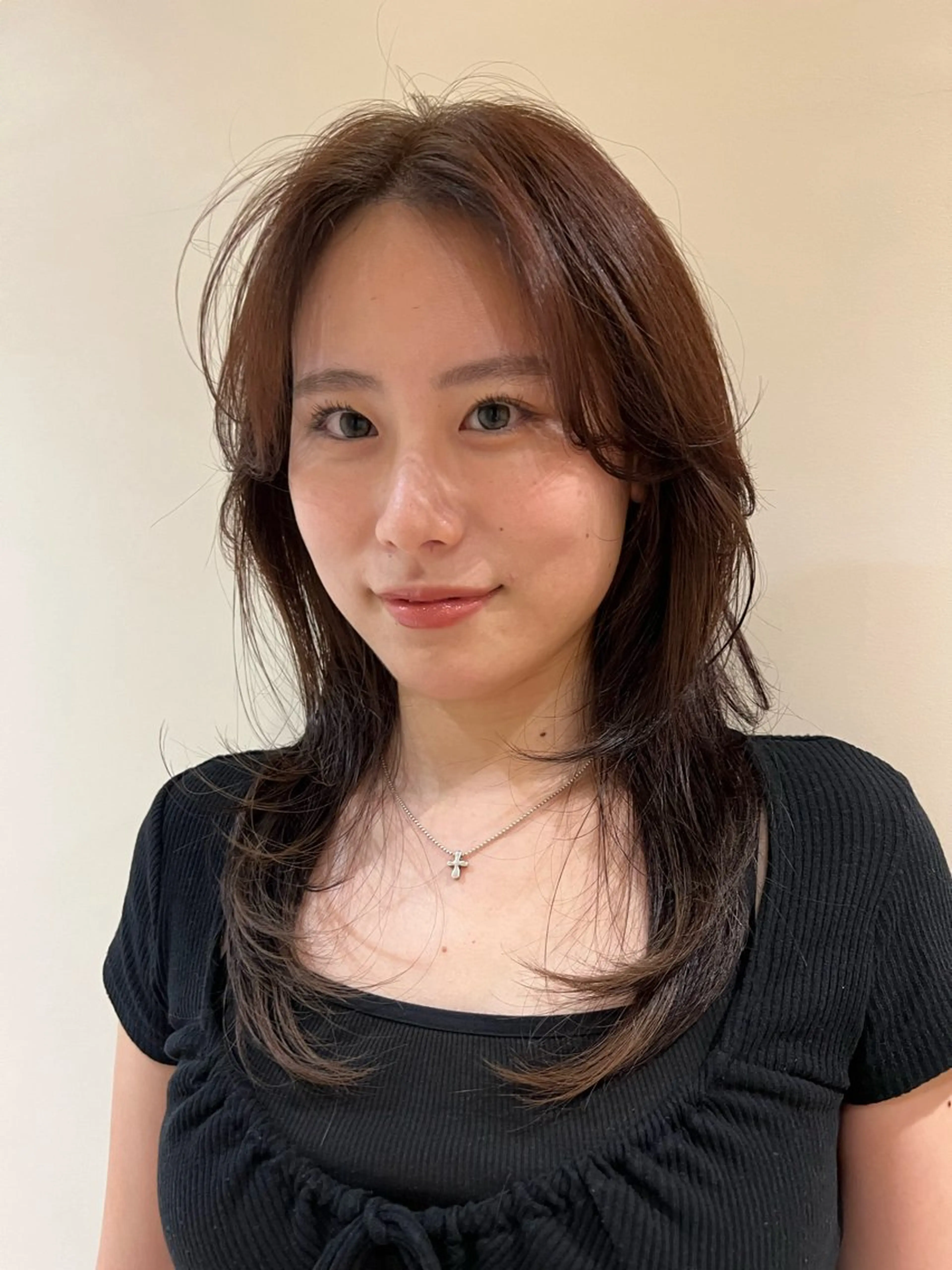 ロング レイヤーカット レイヤーカット NERO加藤木麻彩のヘアスタイル