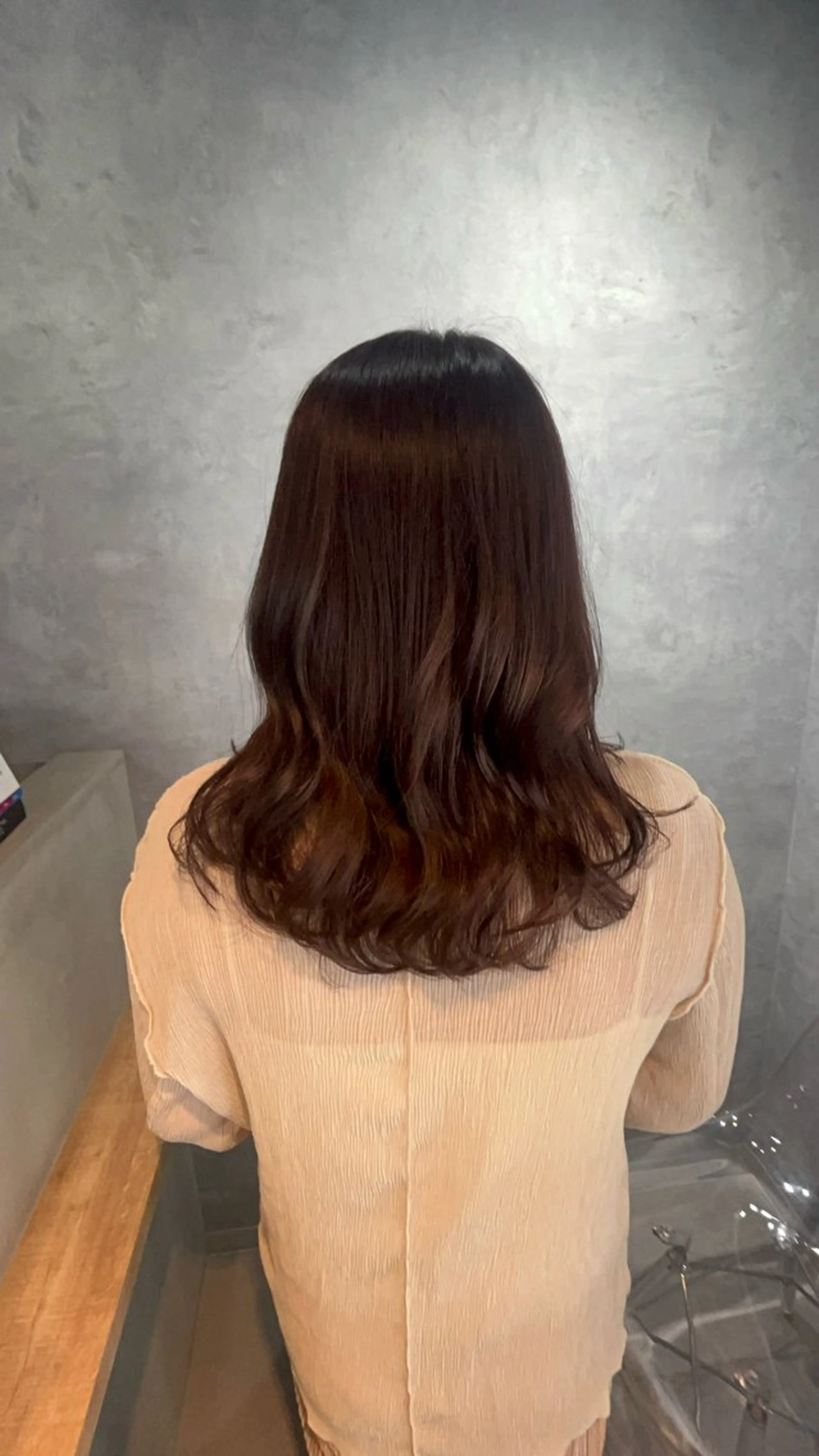 セミロング カラー ブラウンカラー 小山洋次/阪急茨木/ 透明感カラーショートのヘアスタイル