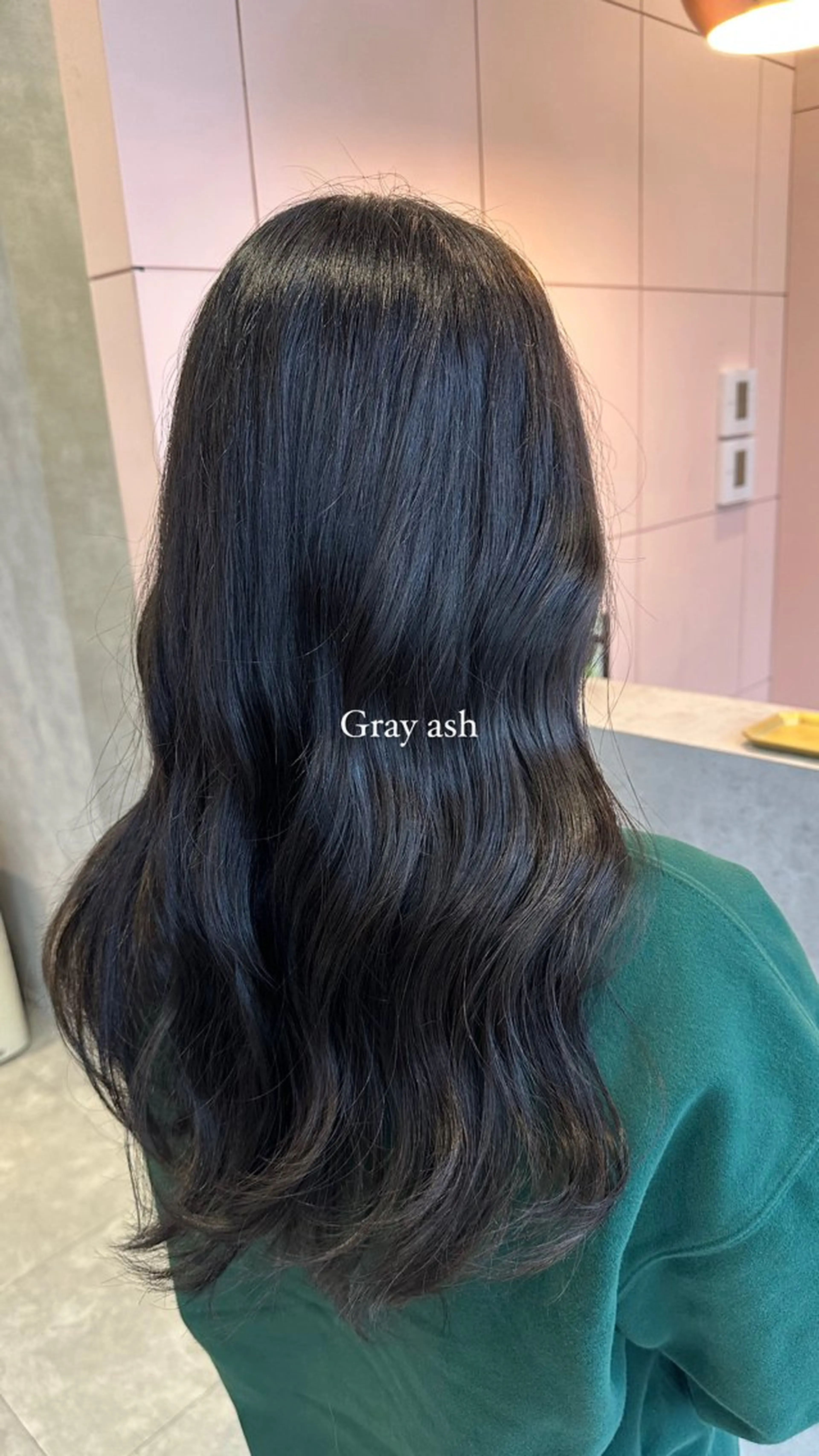 カラー 透明感カラー こくぶん ひよりのヘアスタイル