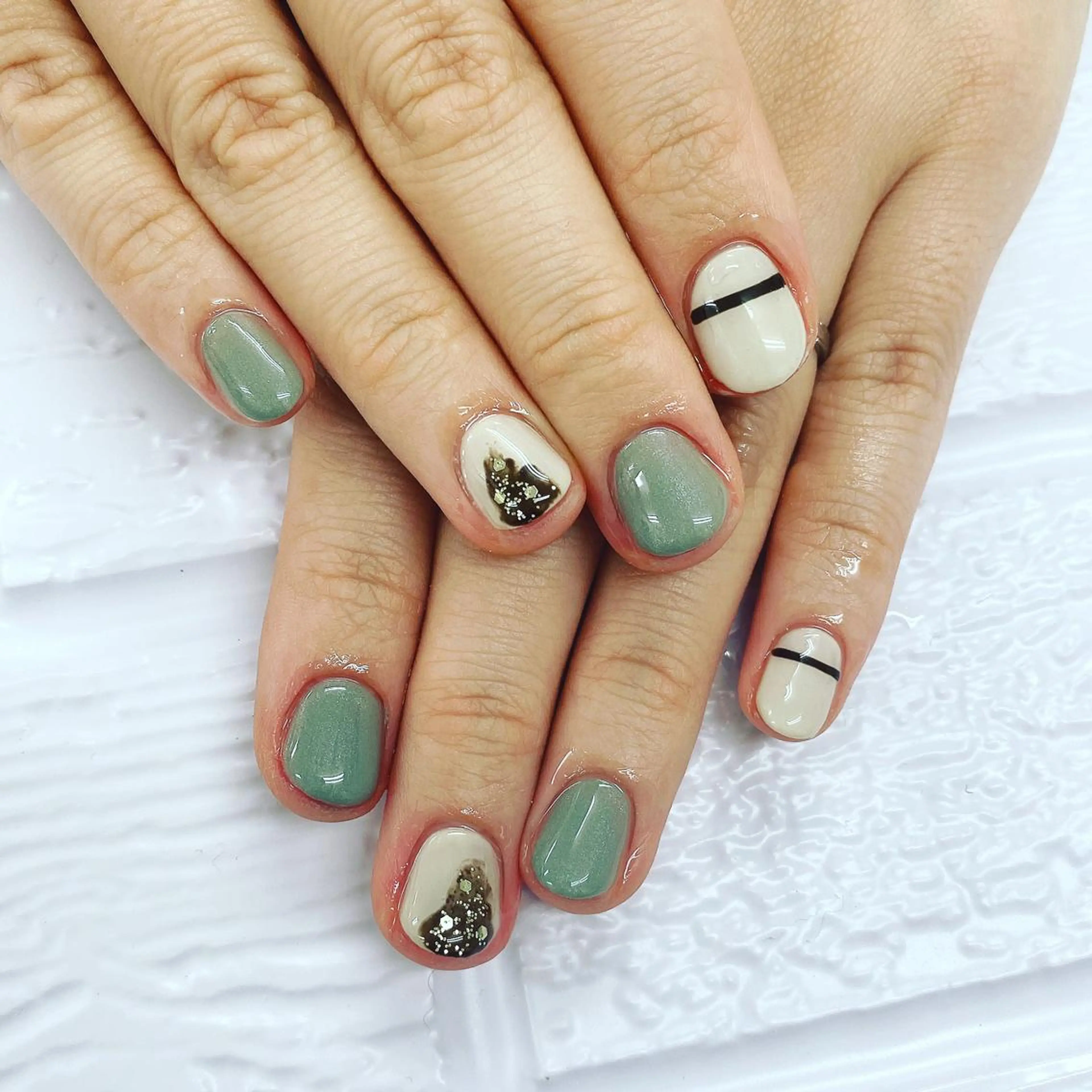 ネイル ハンドネイル N._._. clawのネイルデザイン