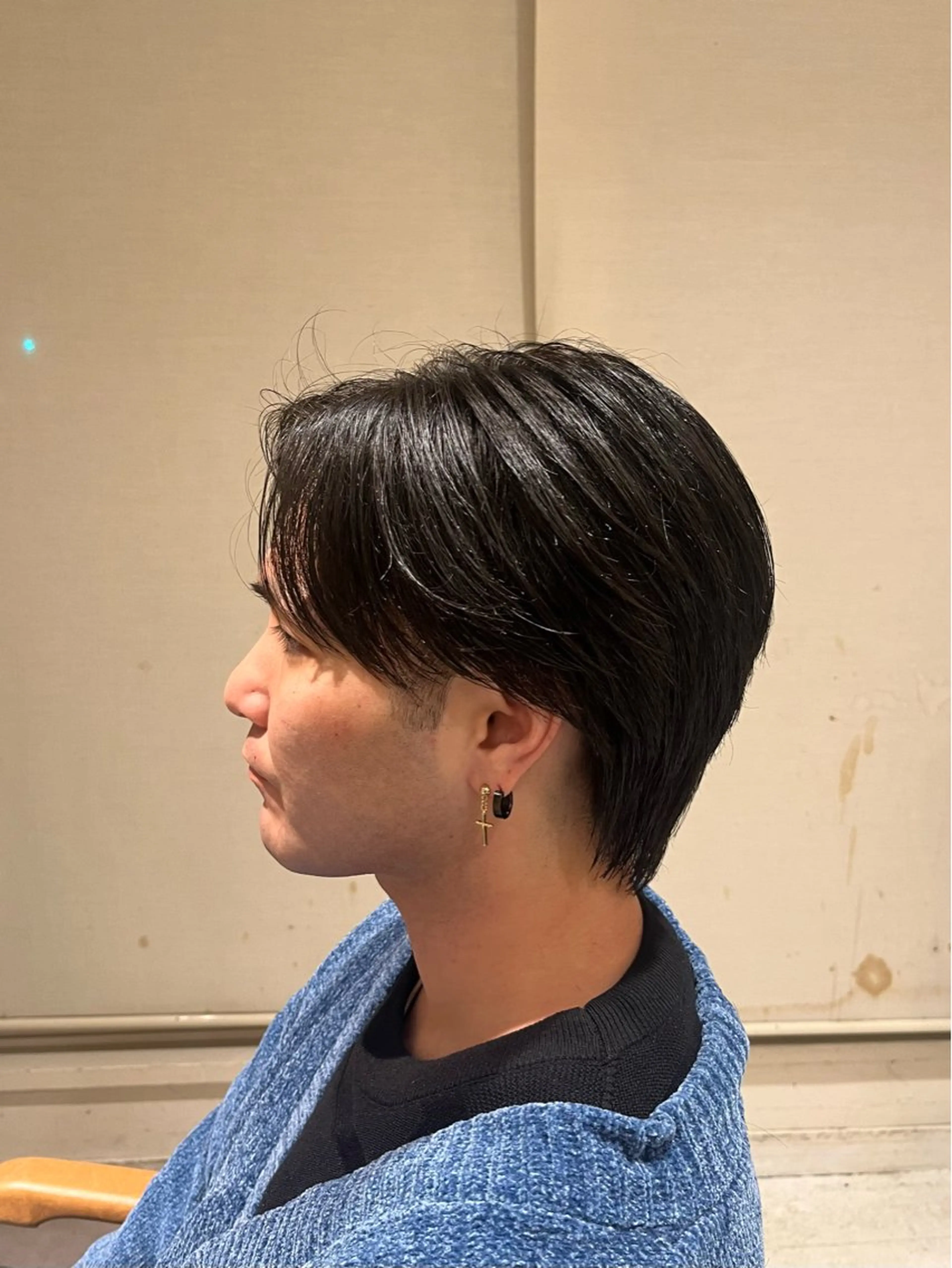 メンズ センターパート メンズウルフカット ウルフカット カット メンズ特化 山崎  蓮のヘアスタイル