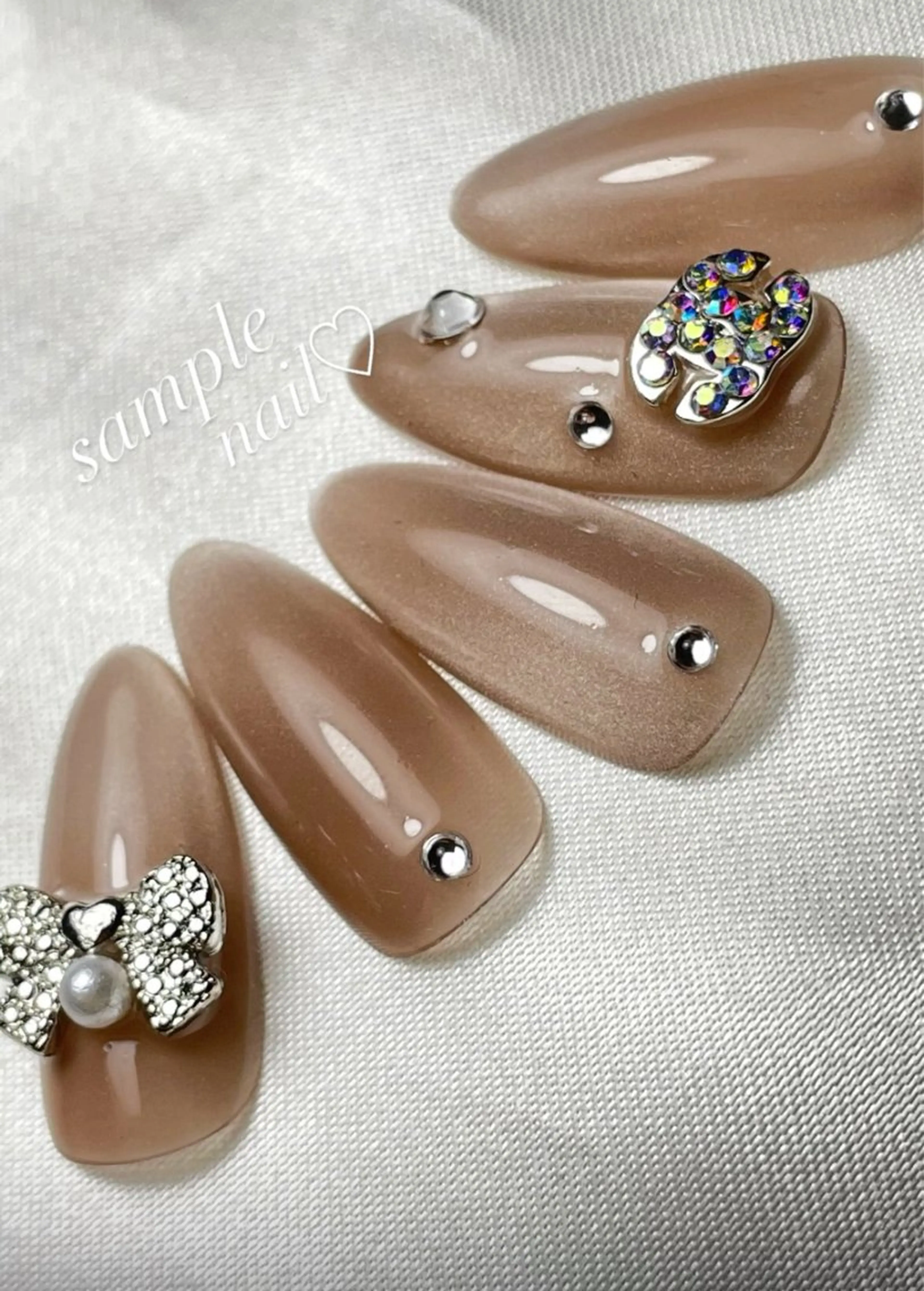 ネイル Bavardage Nailのネイルデザイン