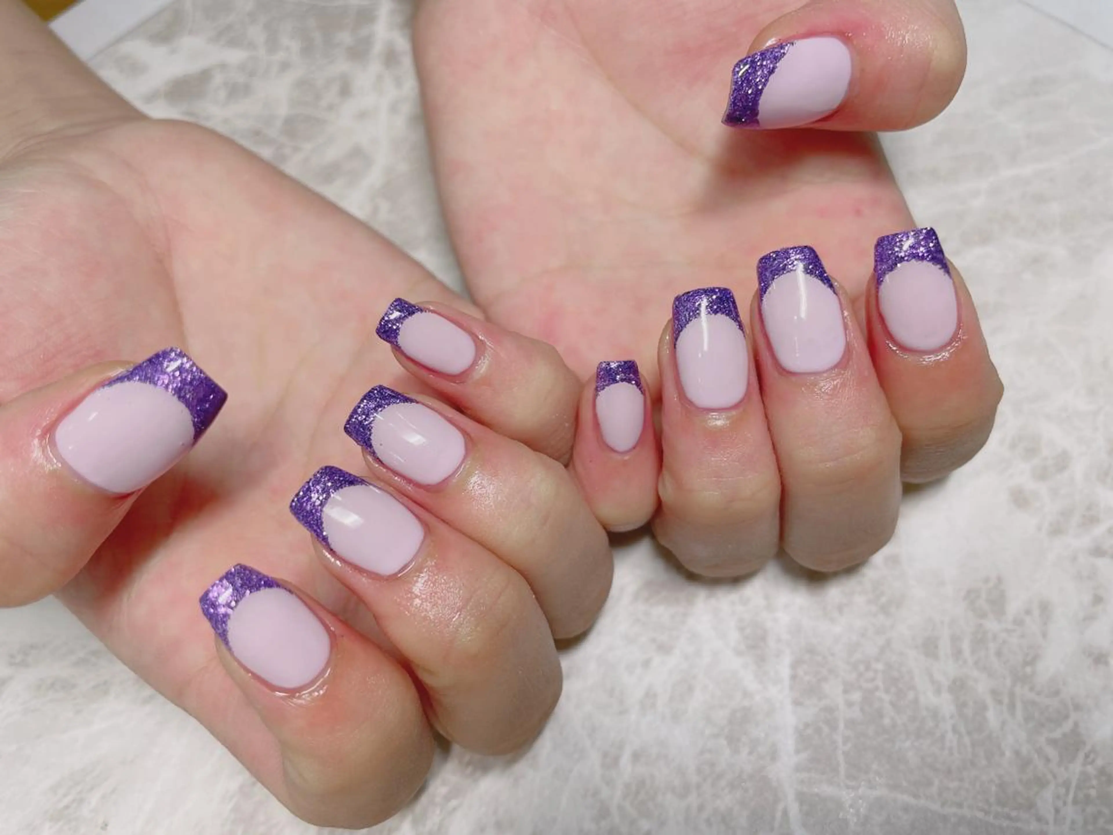 ネイル フレンチネイル ラメ(グリッター) Carrefour SARINAのマツエク・マツパデザイン