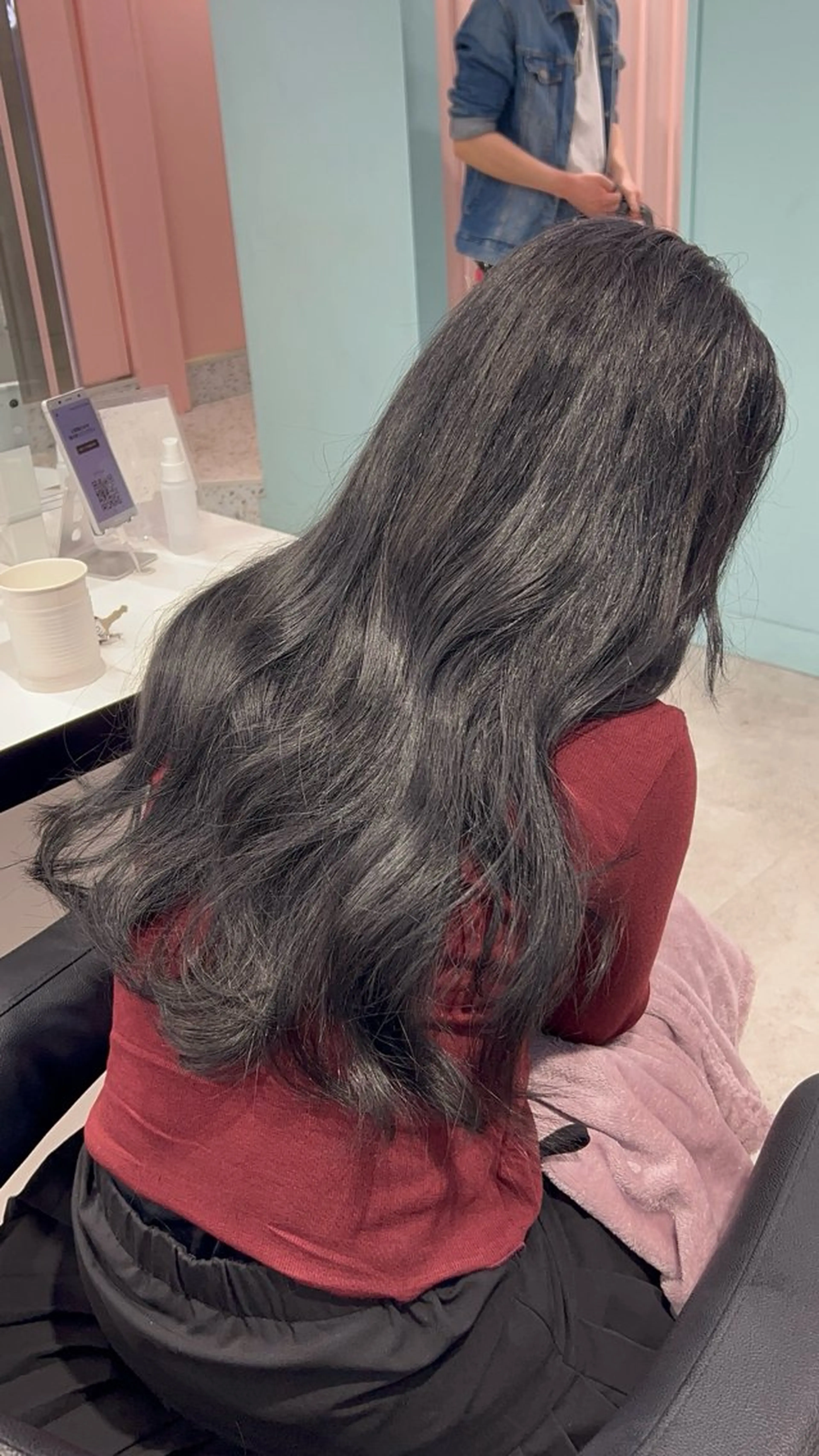 ロング カラー 履歴修正屋さん／ ブロンド／ホワイトのヘアスタイル