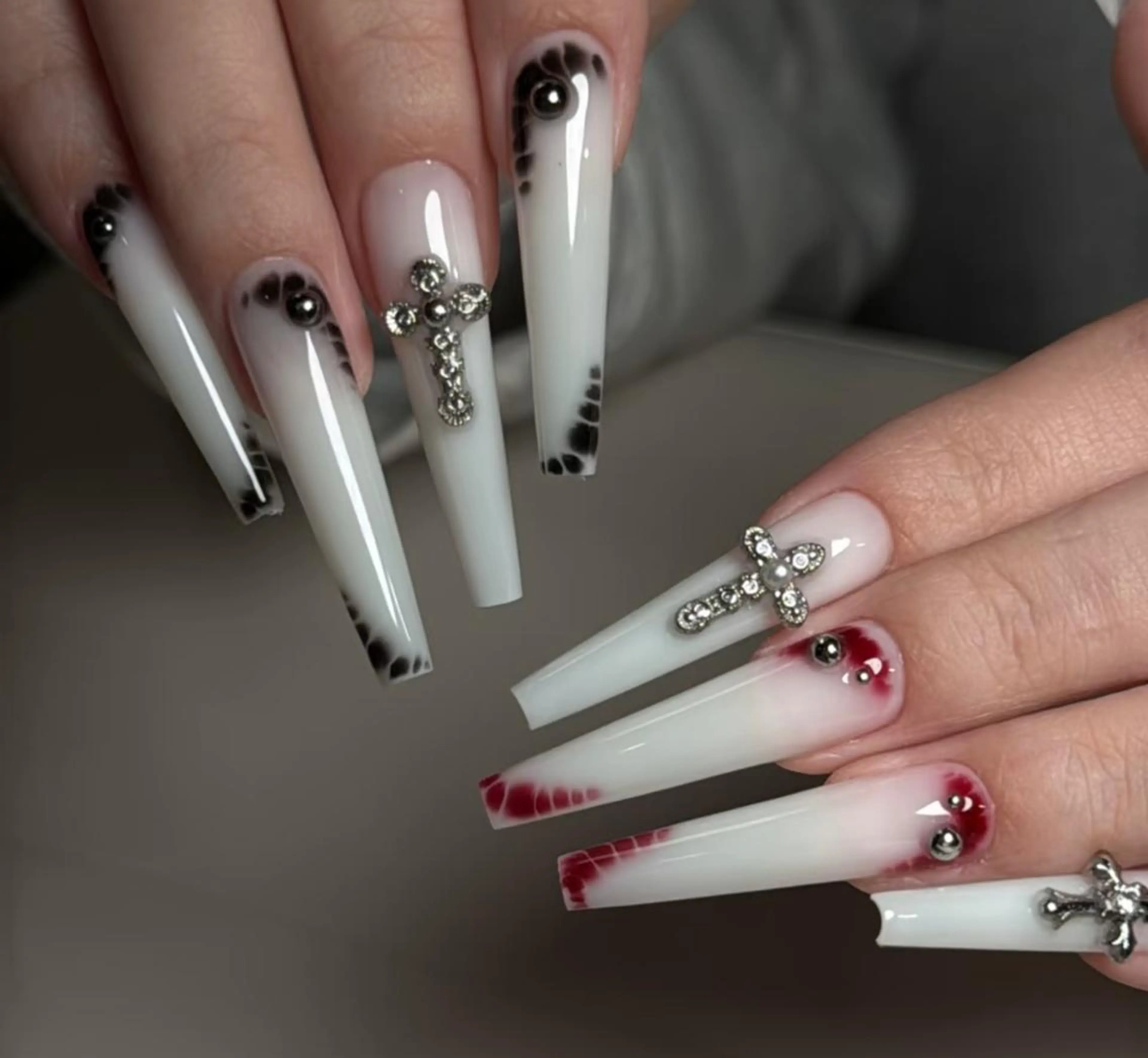 ネイル ハンドネイル ハンドケア 🍑 momo_nailのネイルデザイン