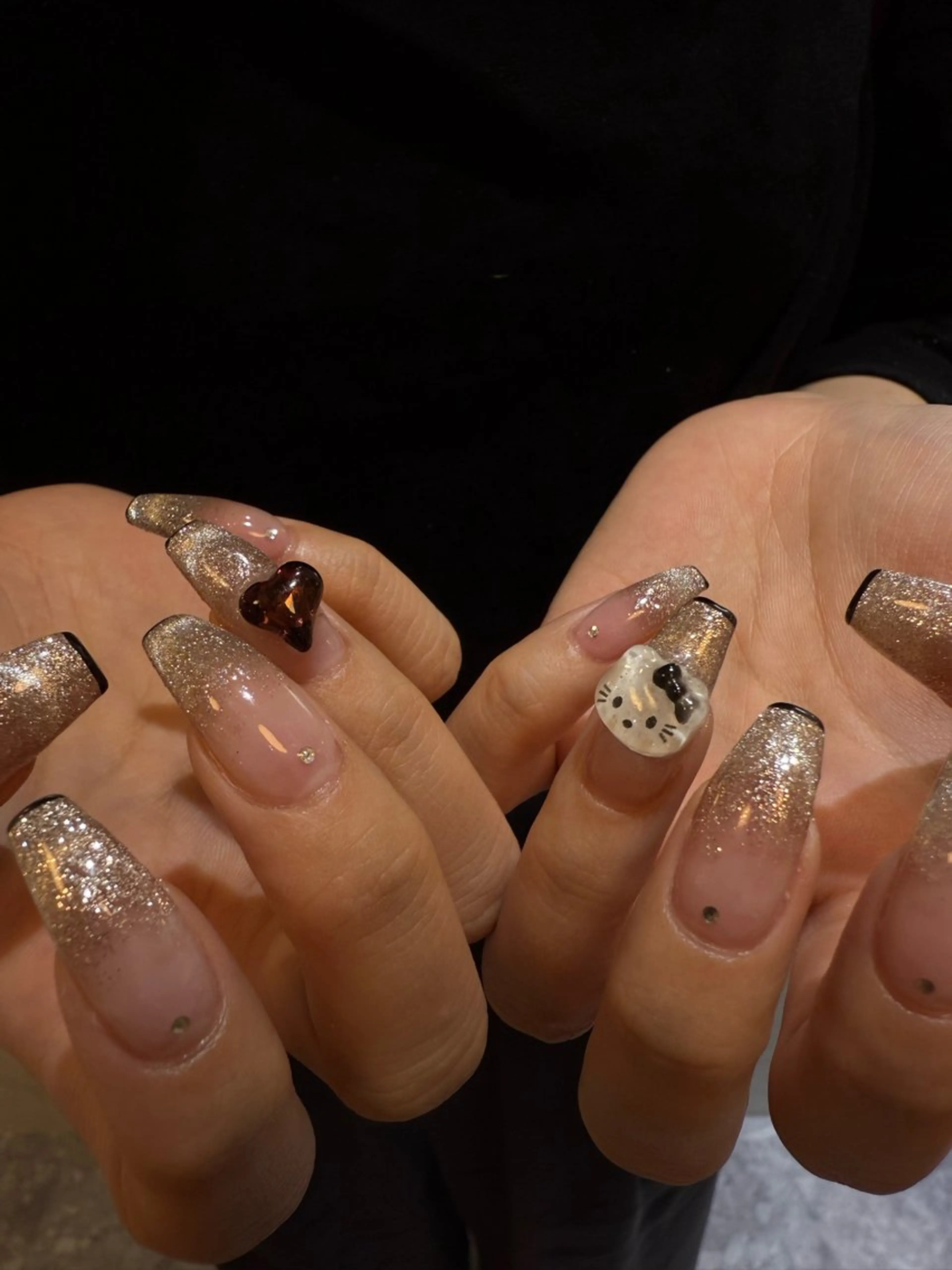 ネイル ハンドネイル 💅🏽 SHIORI🌙のネイルデザイン