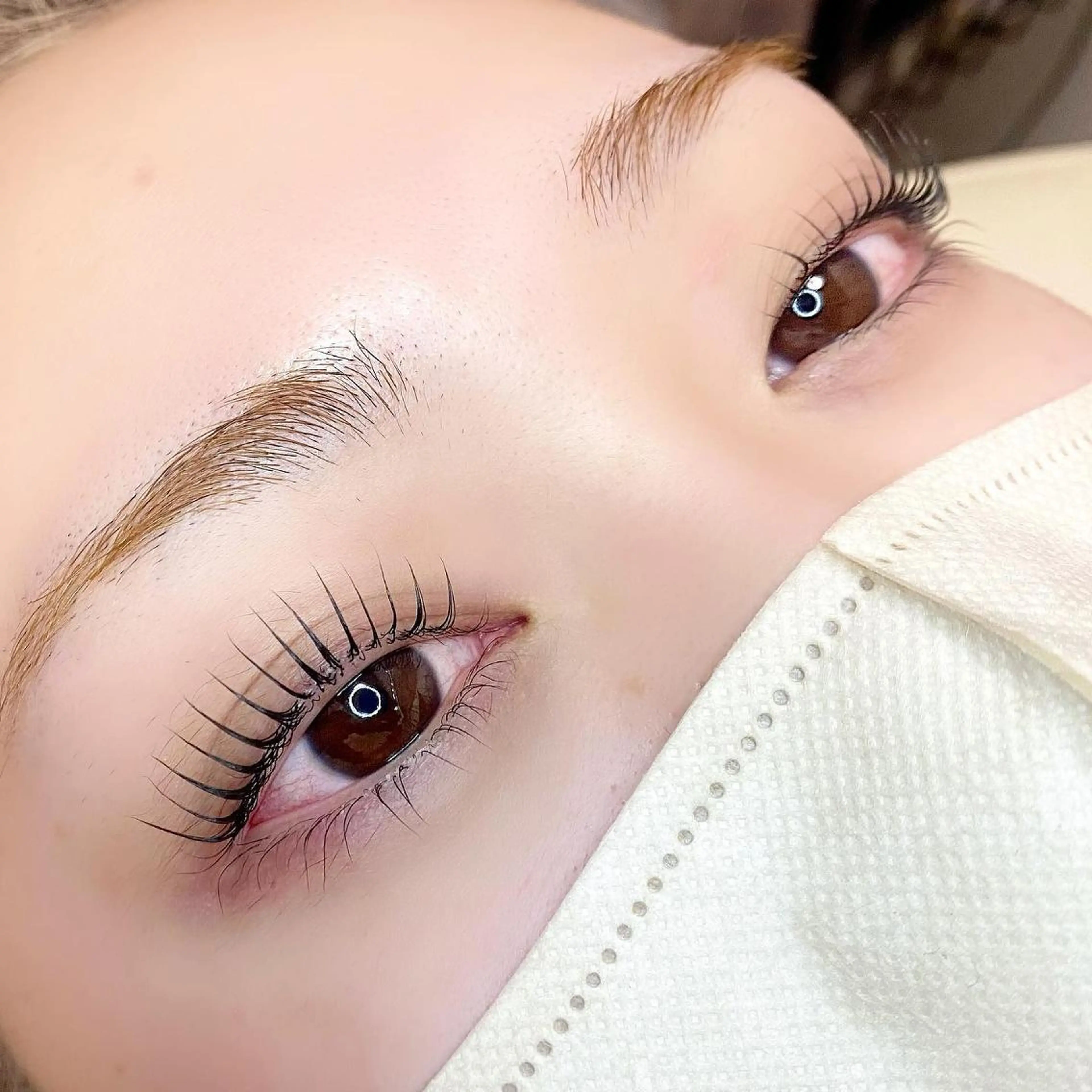 🚙人気No.1💟🚙まつげパーマ(ラッシュリフト)アイシャンプー・トリートメント・束感仕上げ🫧の写真