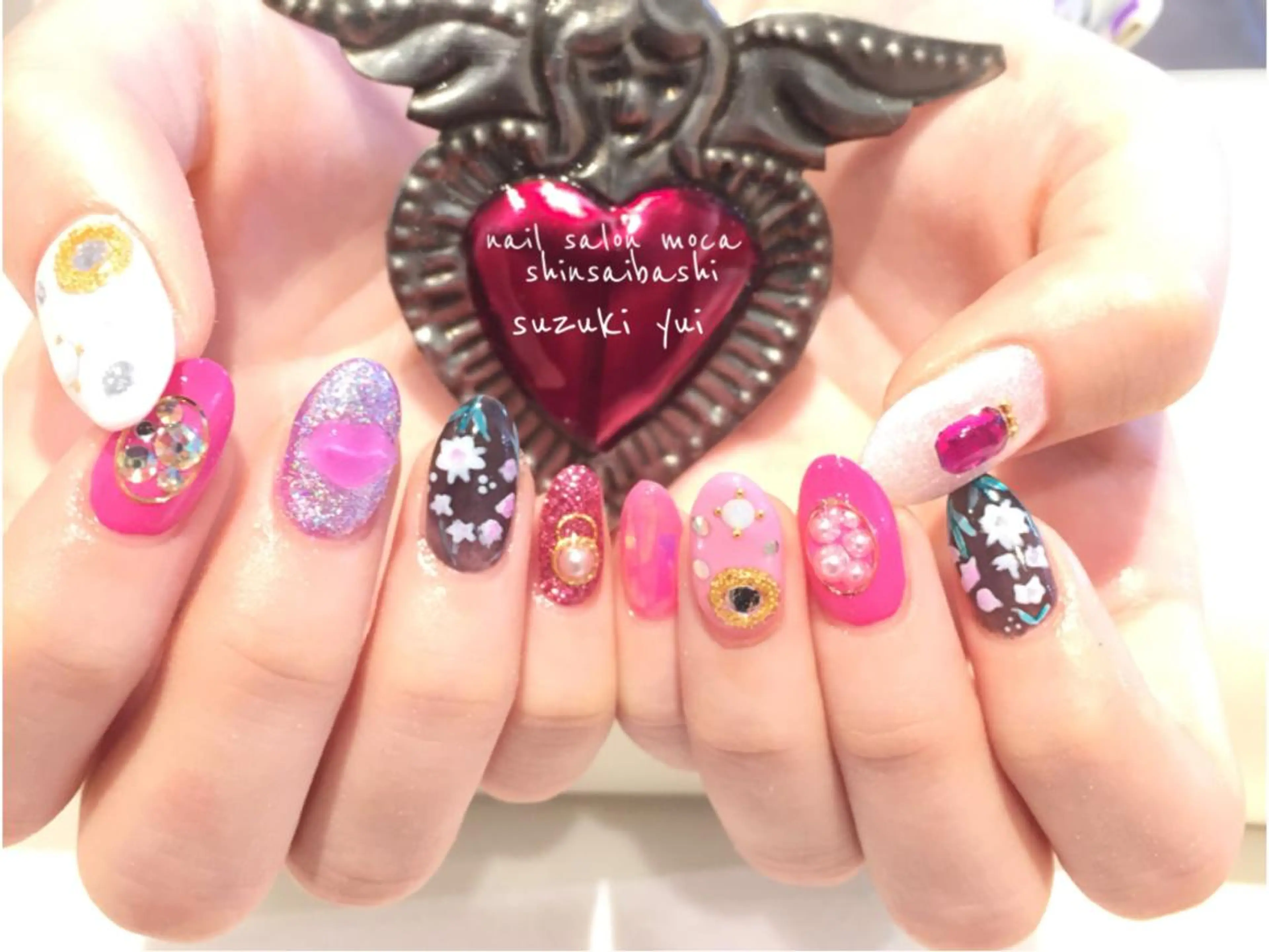ネイル gotoday新宿店所属・鈴木 ゆいのネイルデザイン