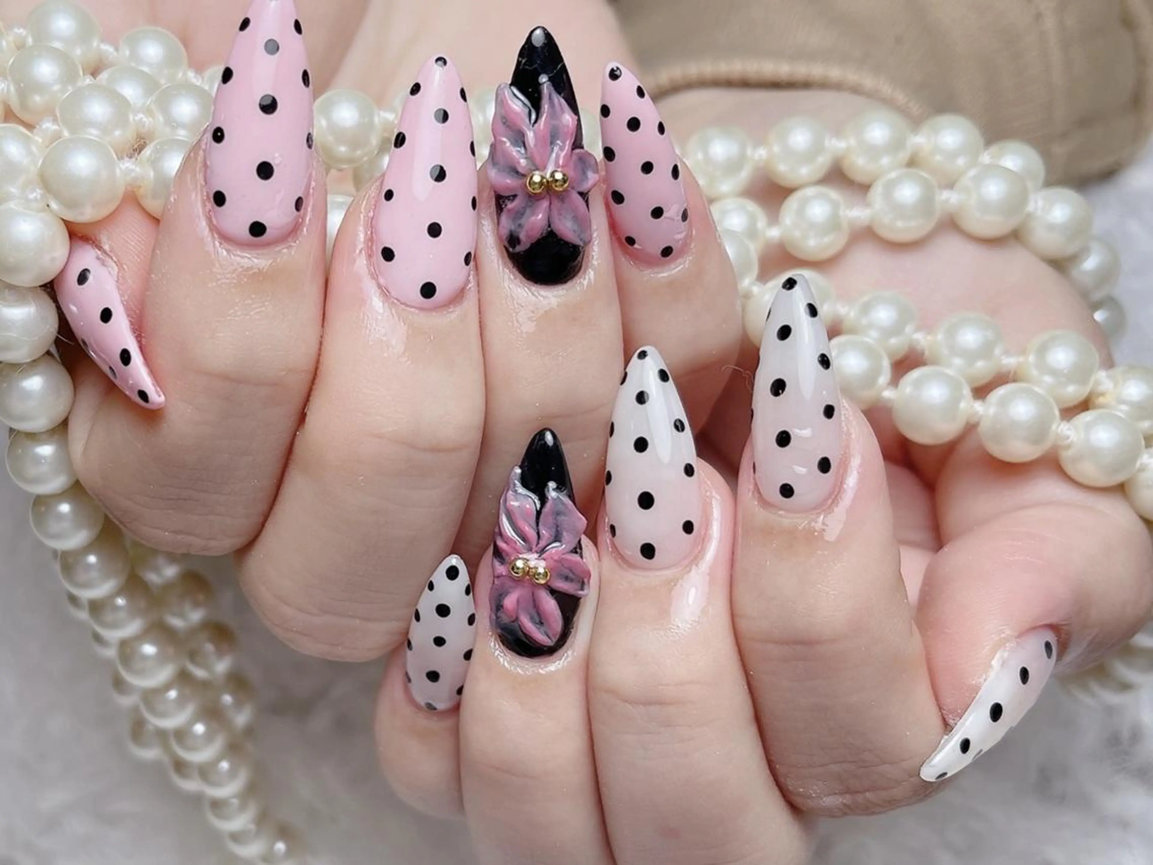 ネイル 🦋y y Nail 🤍のネイルデザイン