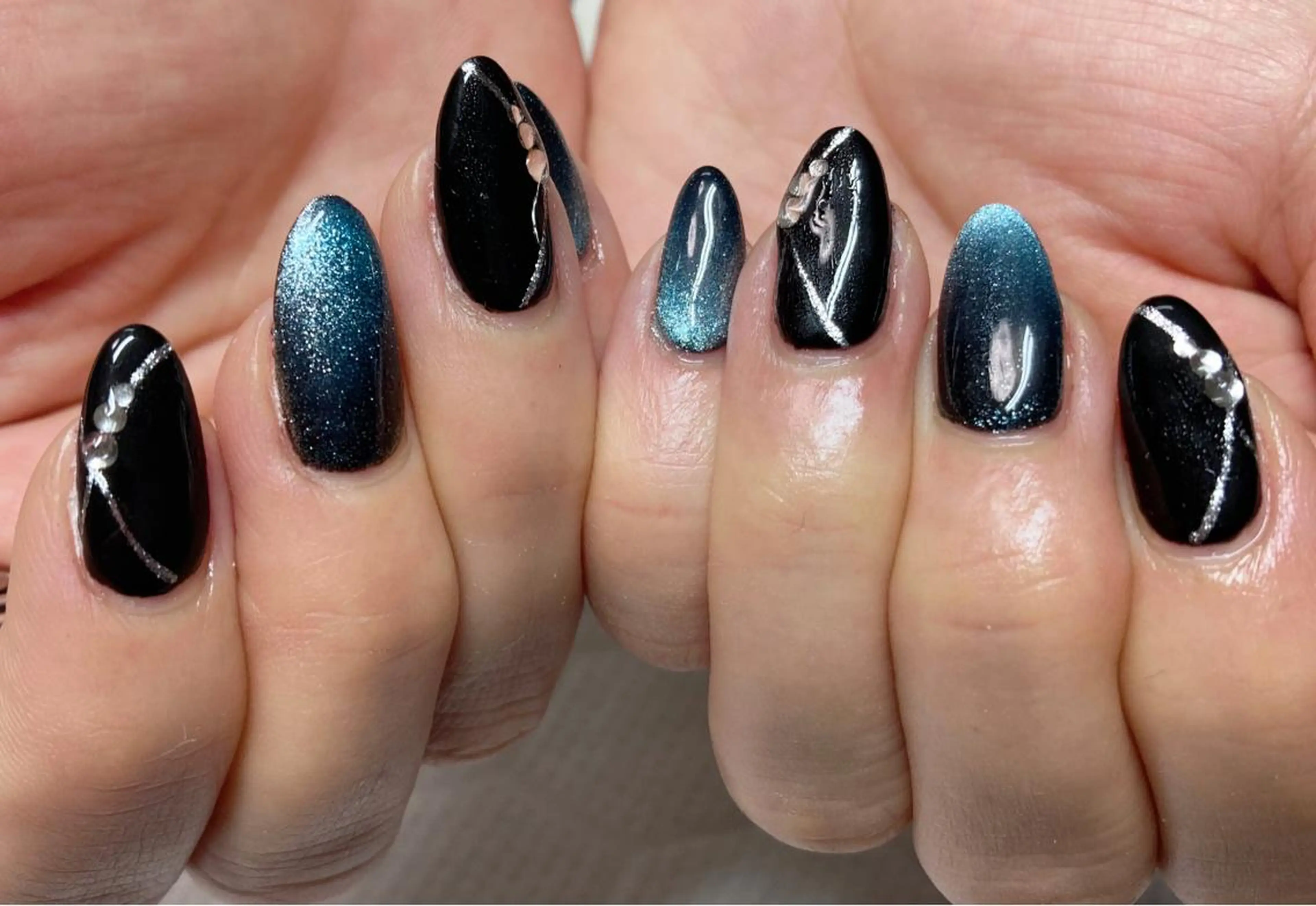 ネイル ニュアンスネイル🌈 MYU Nailsのネイルデザイン