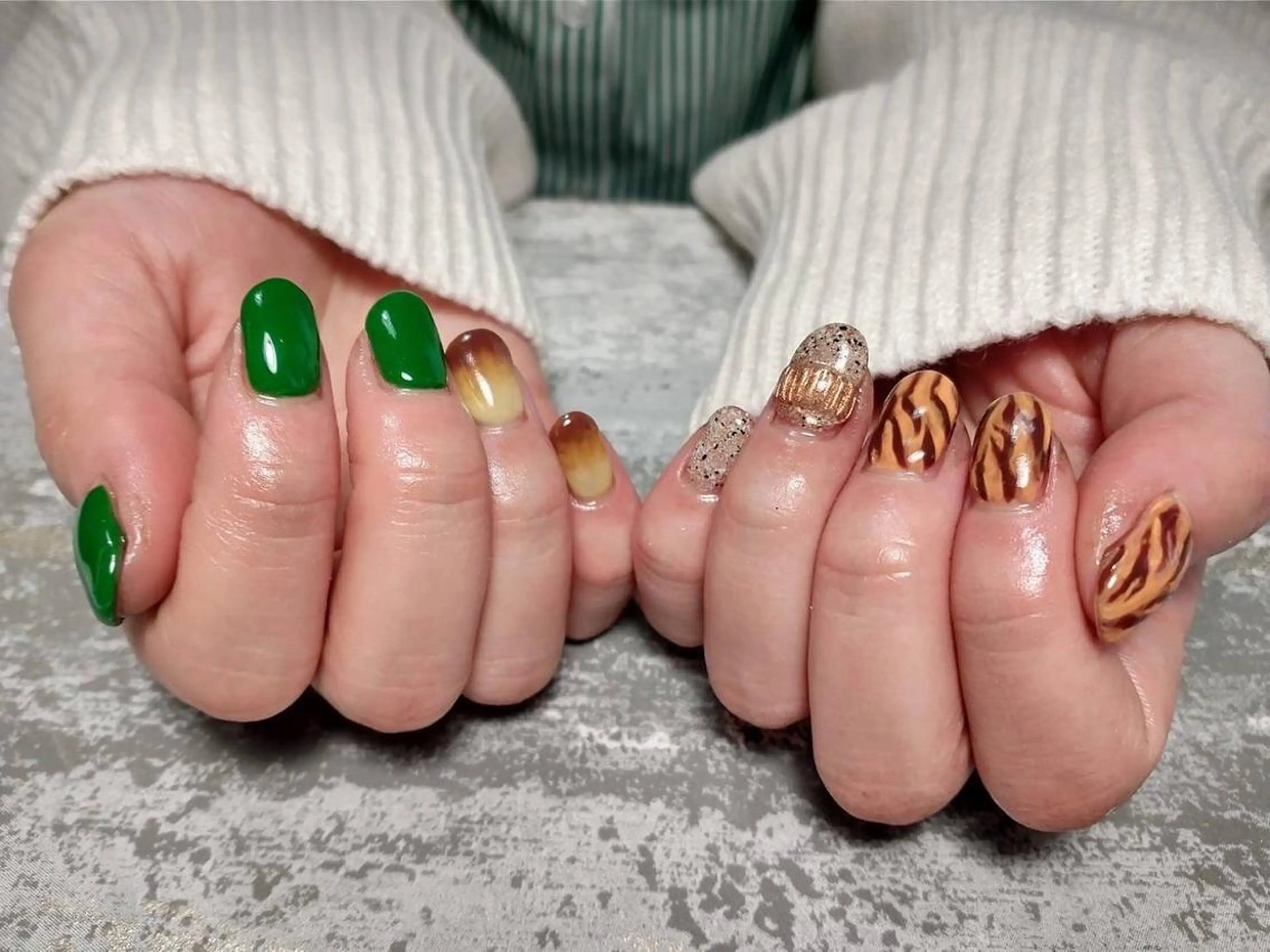 ネイル SYR nail salonのネイルデザイン