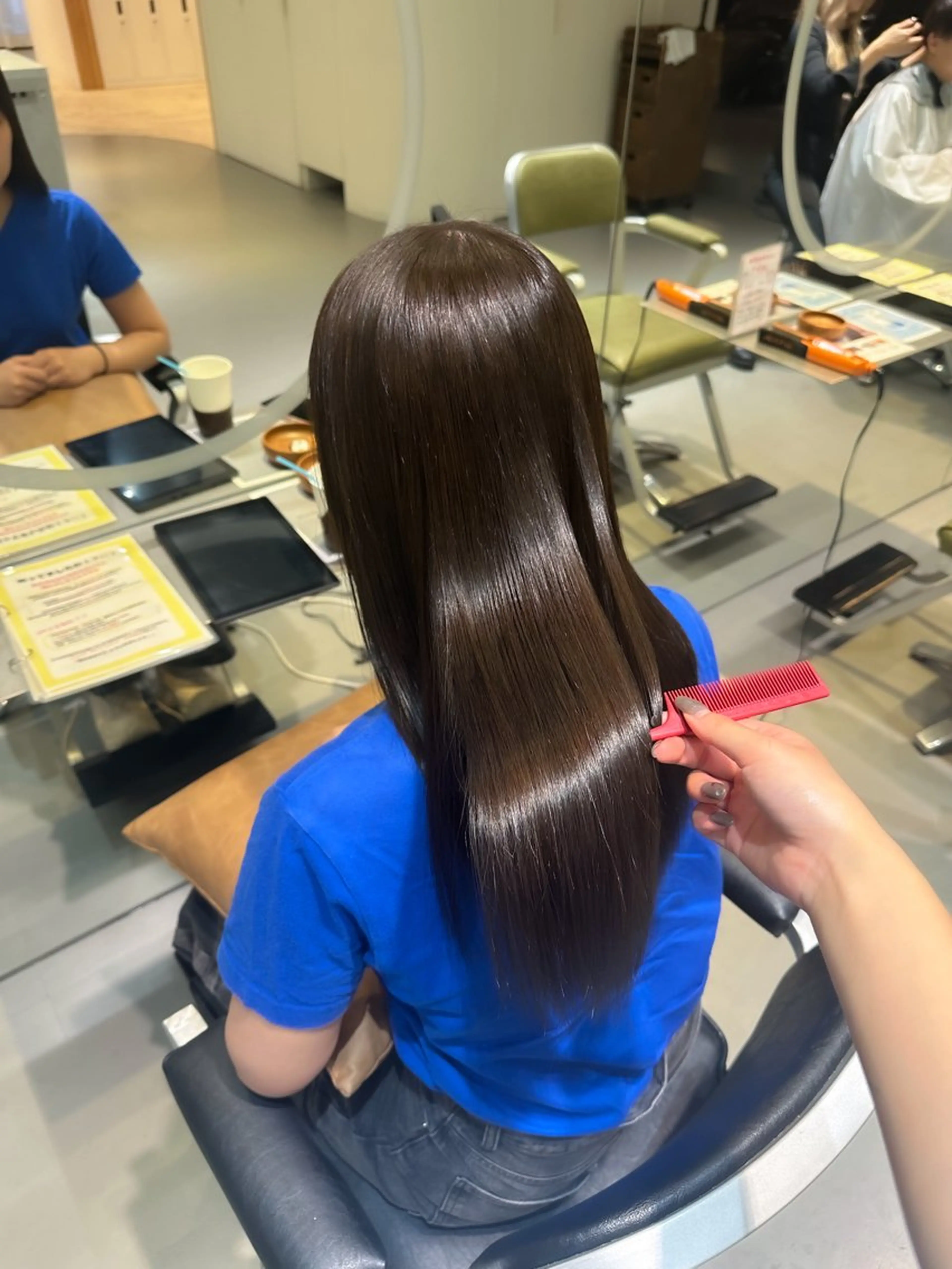カラー ヘアカラー こがねざわみさき 🦭透明感カラーのヘアスタイル